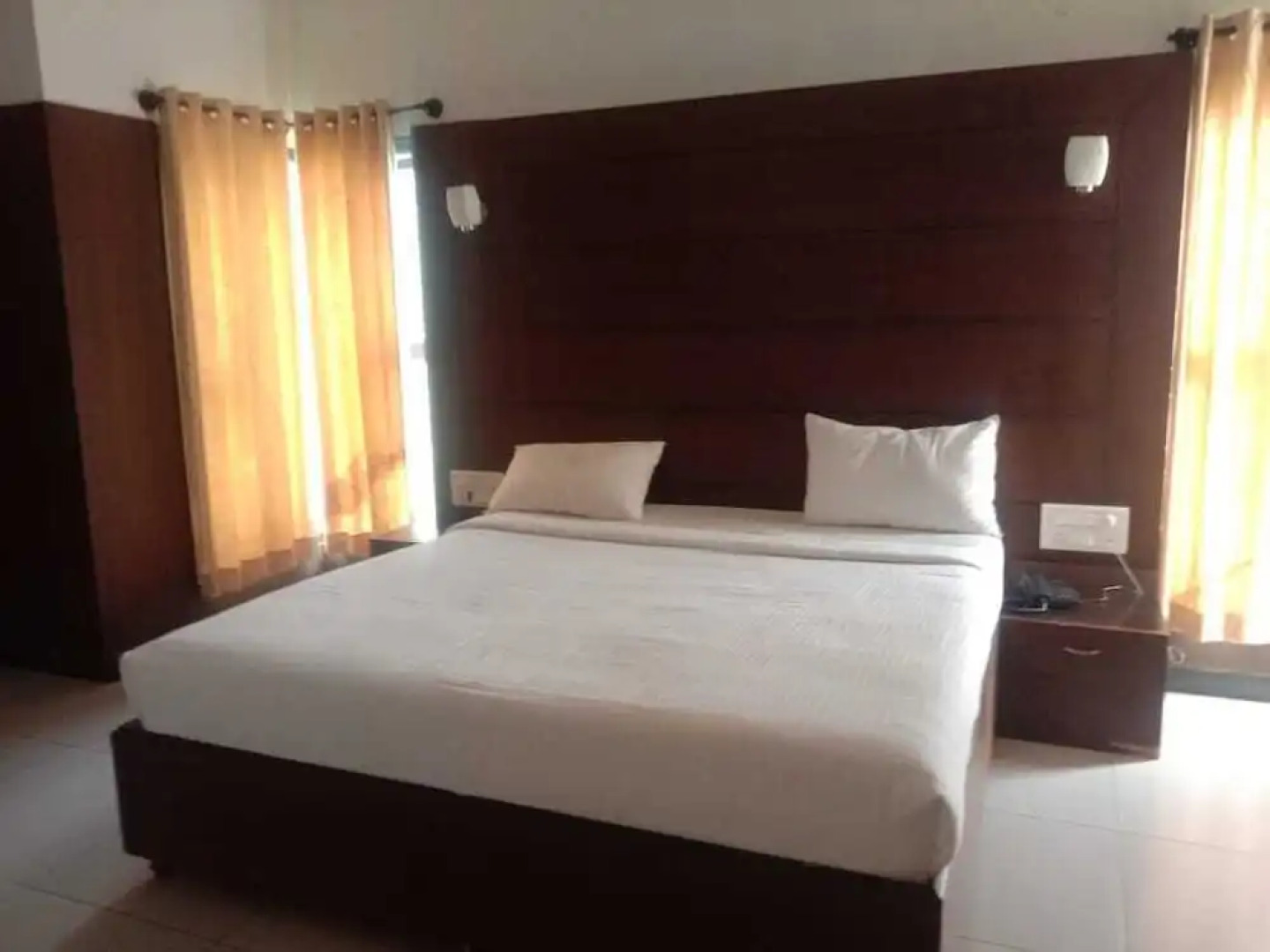 iROOMZ Nijaguna Resort