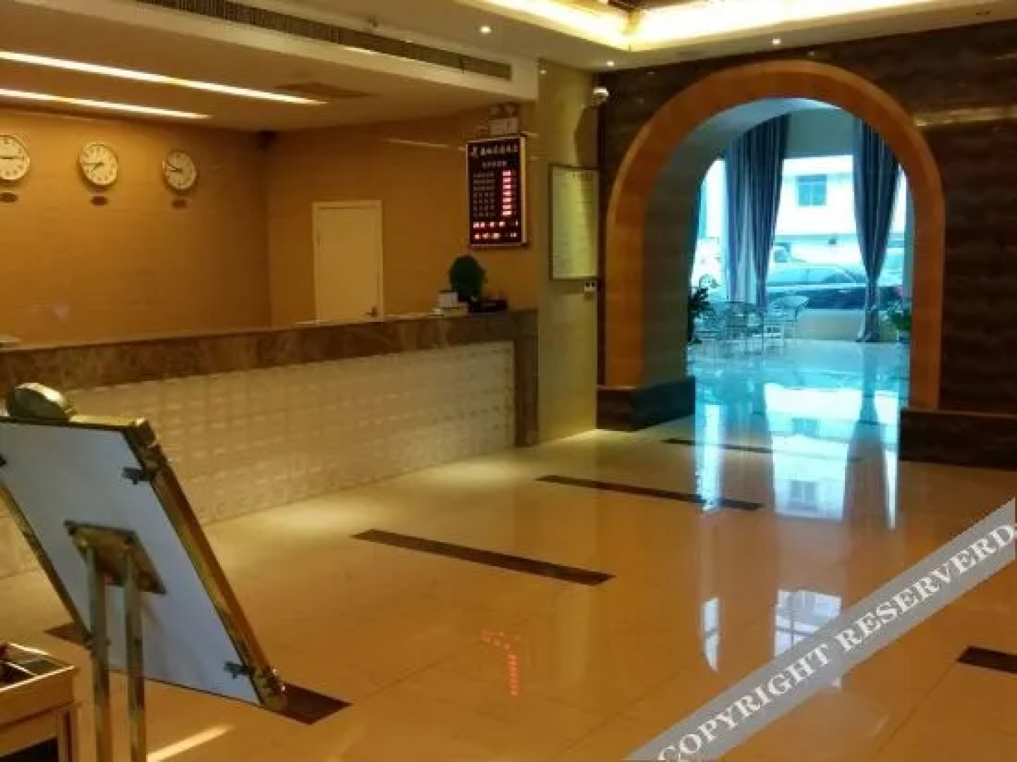 Qianjiang Jiayu Garden Hotel