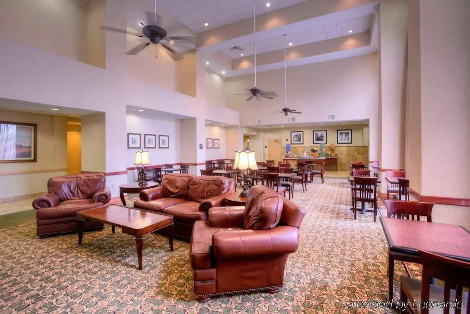 Hampton Inn & Suites Houston - Rosenberg