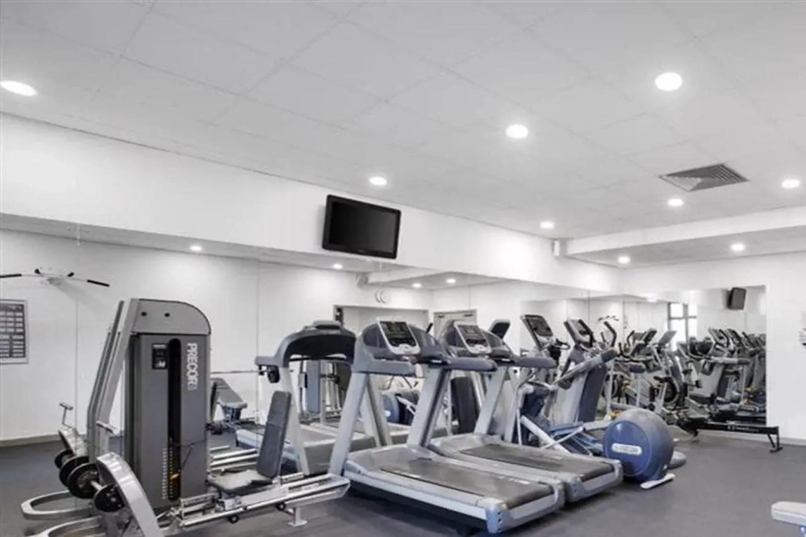 Leonardo Hotel East Midlands Airport