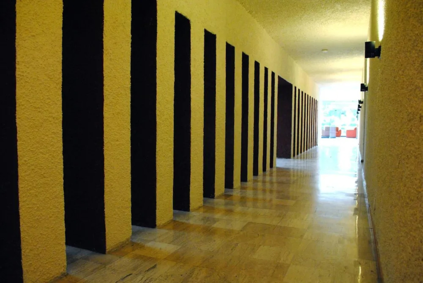 Hotel Cantalagua Inn