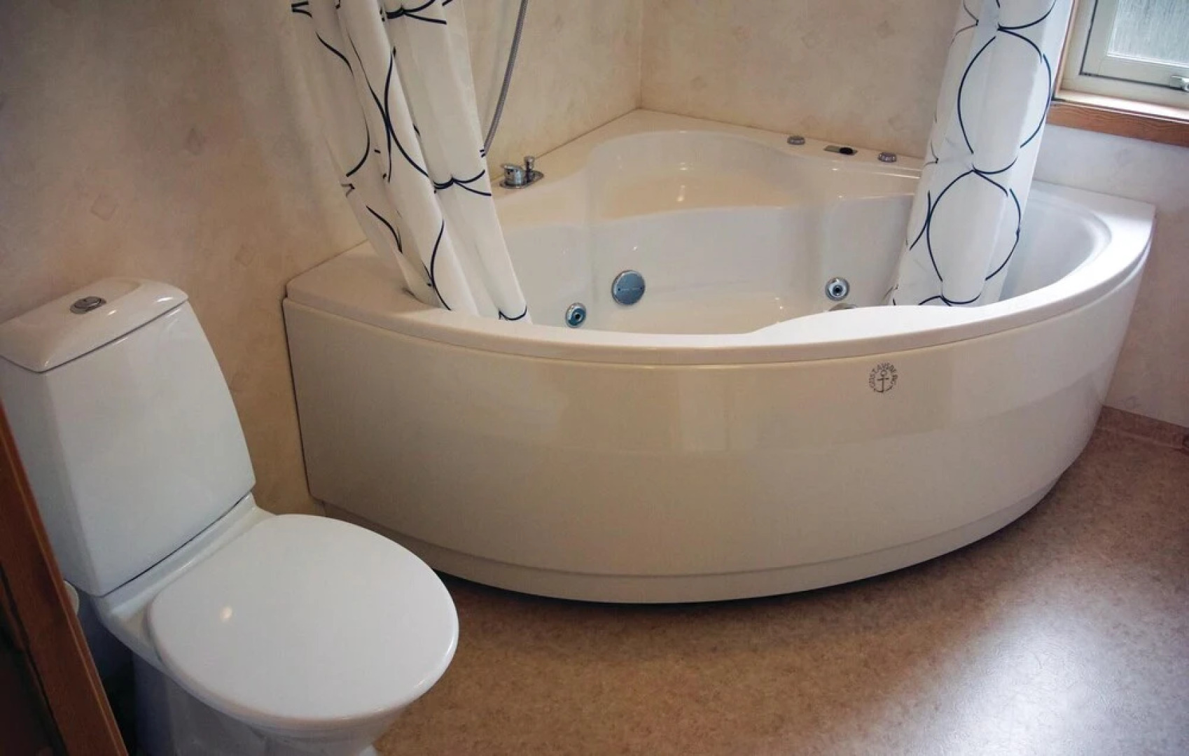 Amazing Home in Fjällbacka With 4 Bedrooms, Sauna and Wifi