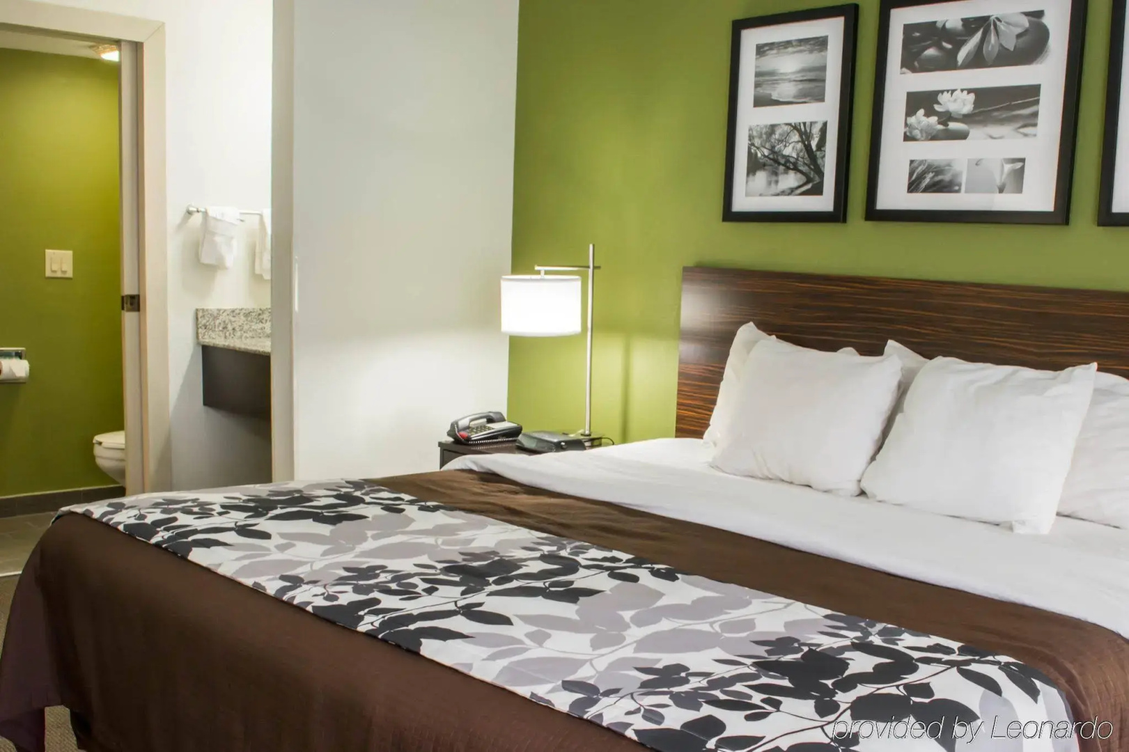 Country Inn & Suites by Radisson, Roanoke Rapids, NC