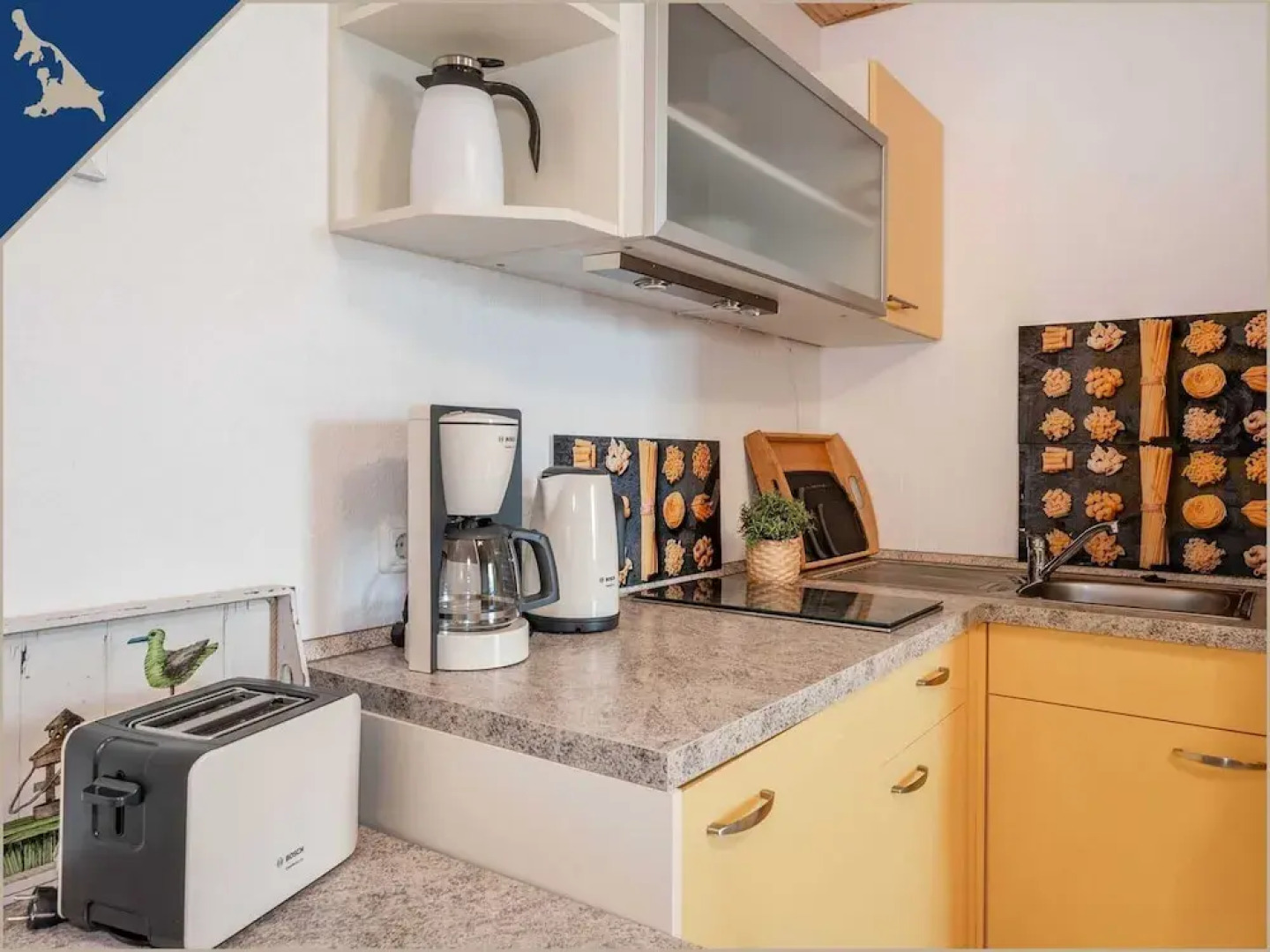 Apartment on the Backwaters, Lutow