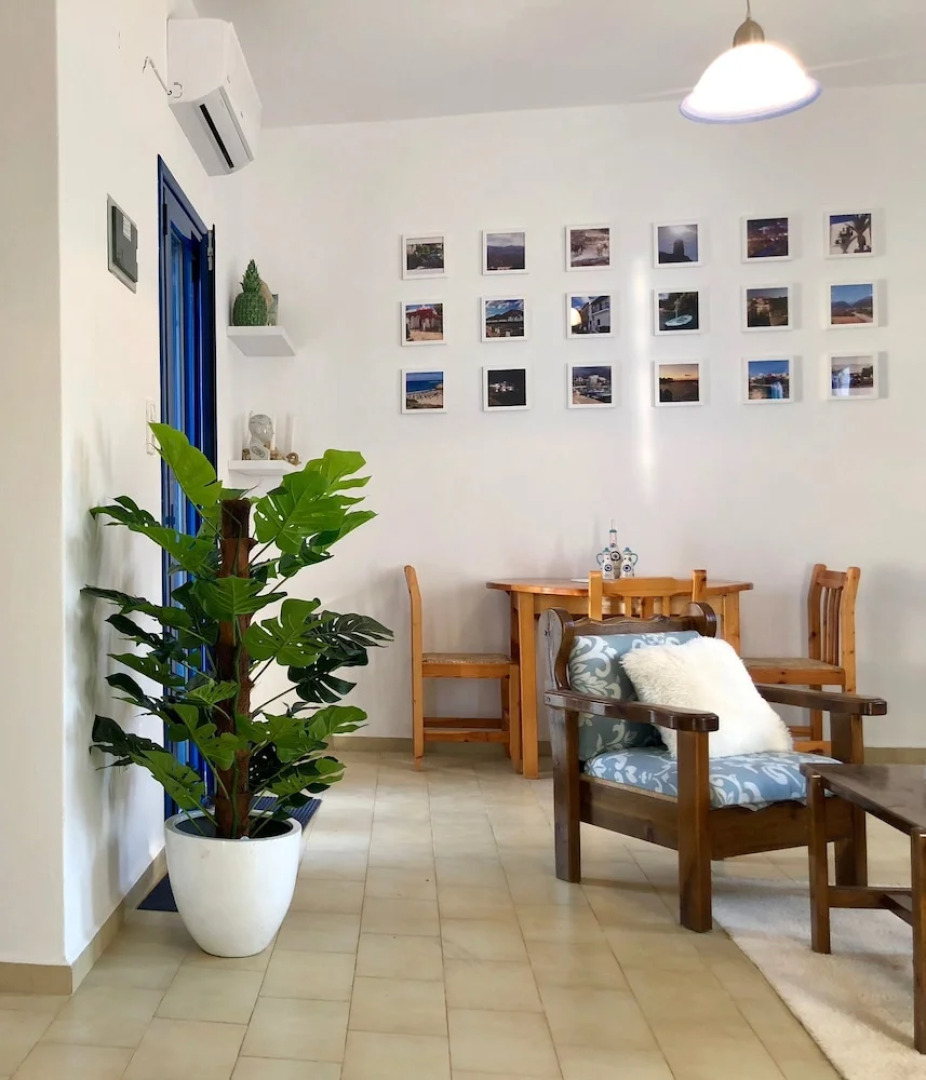 Aphrodite and Apollo Apartments