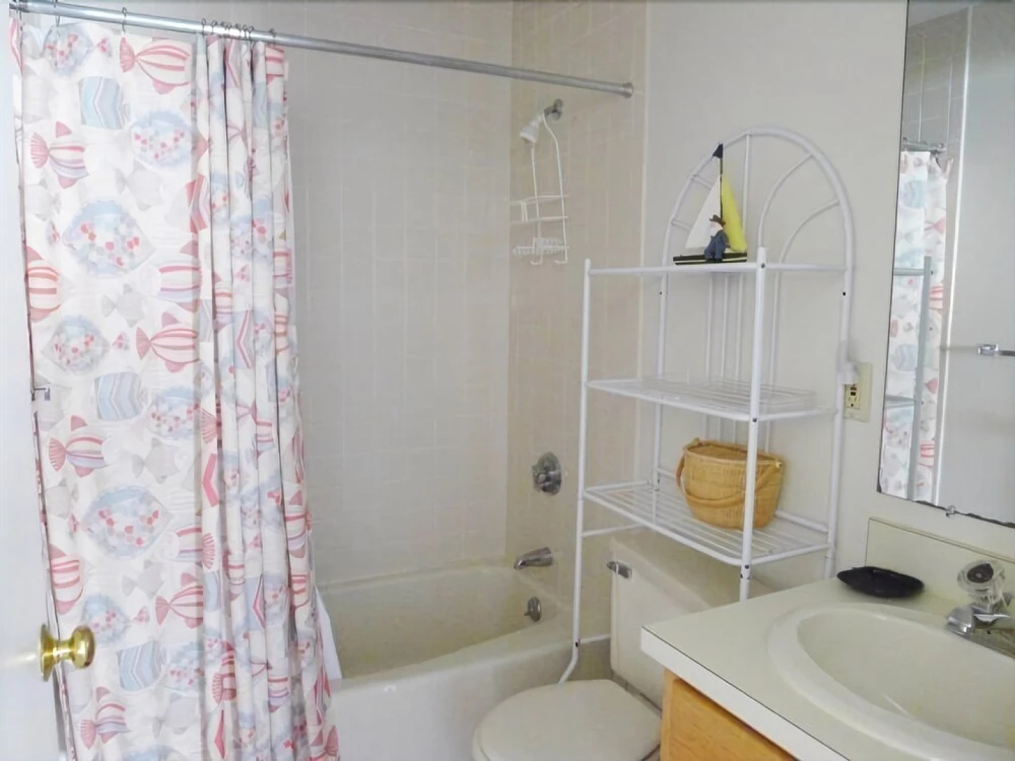 92 Eaton - 2 Bedroom Condo