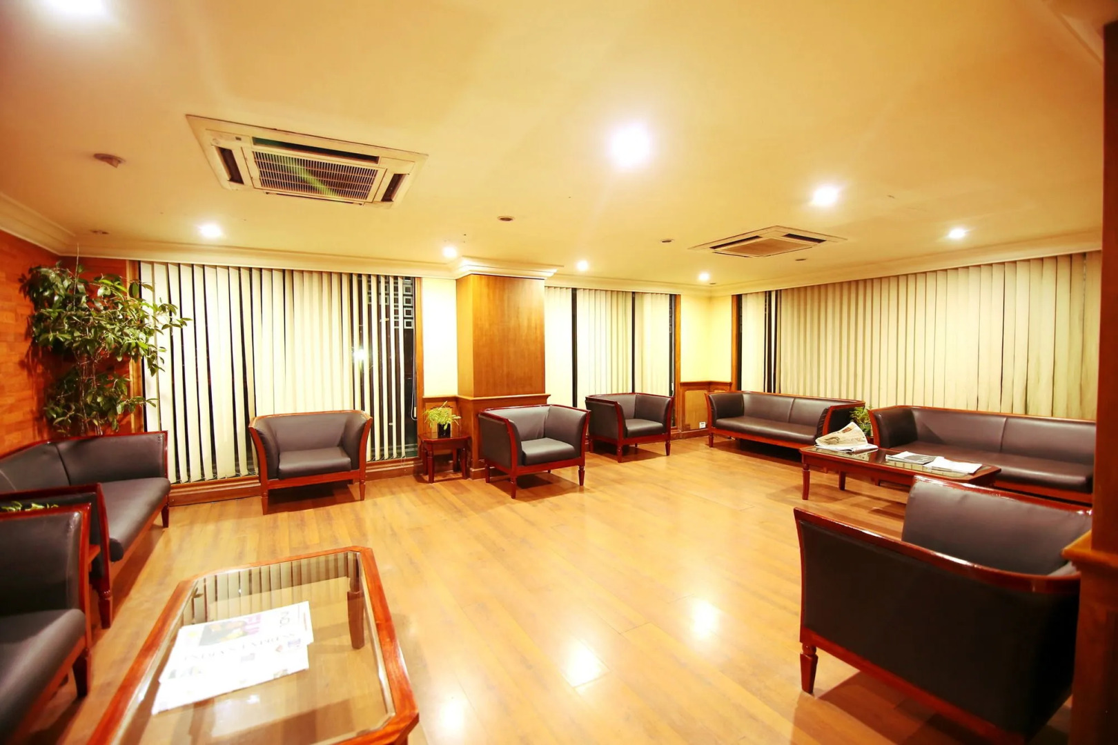 OYO 10719 Mermaid Hotel