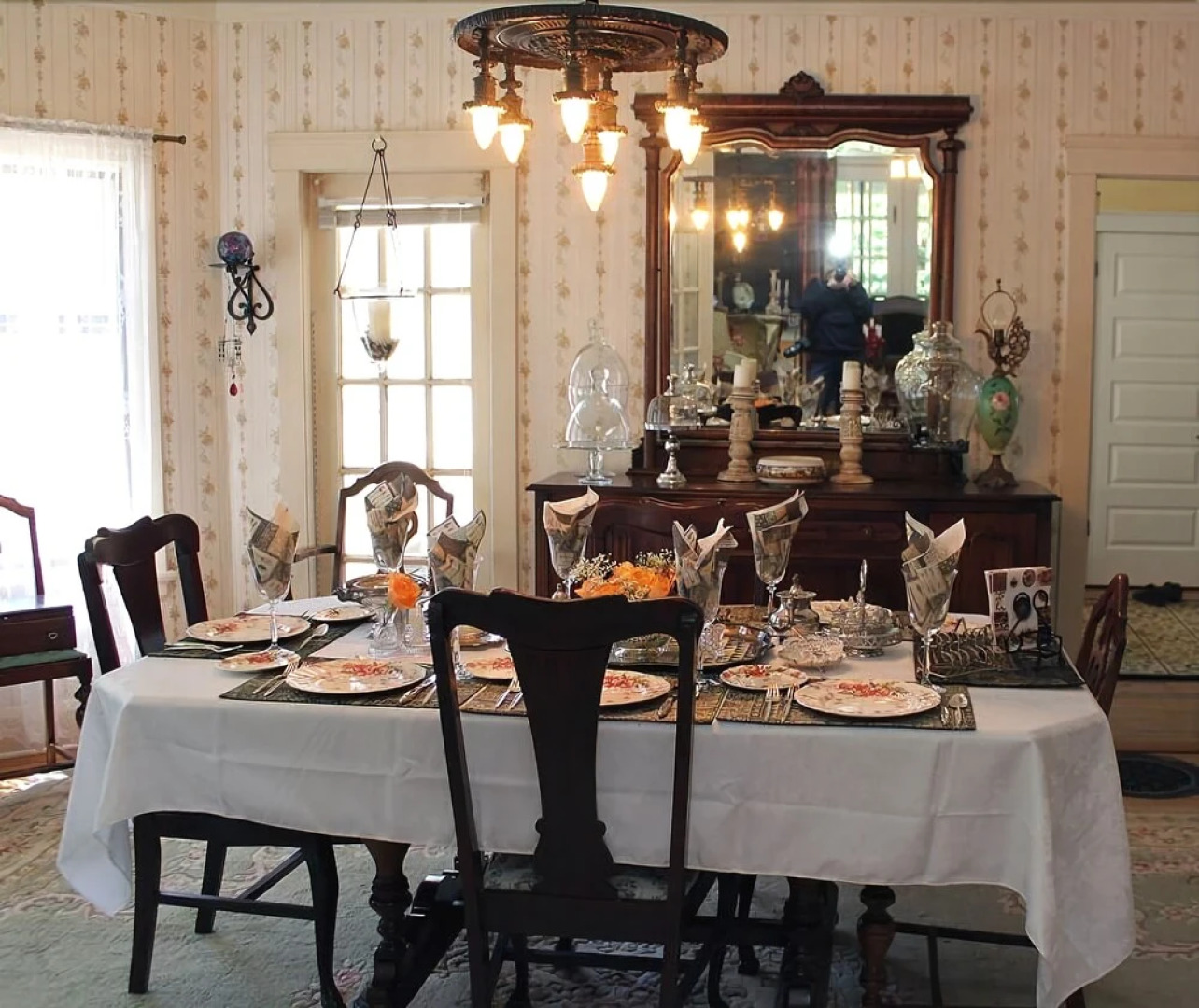 At Home B&B at Rose Manor by Elevate Rooms