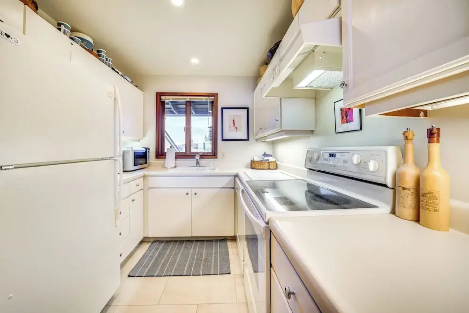 Water Views & Marina Access: Port Ludlow Getaway