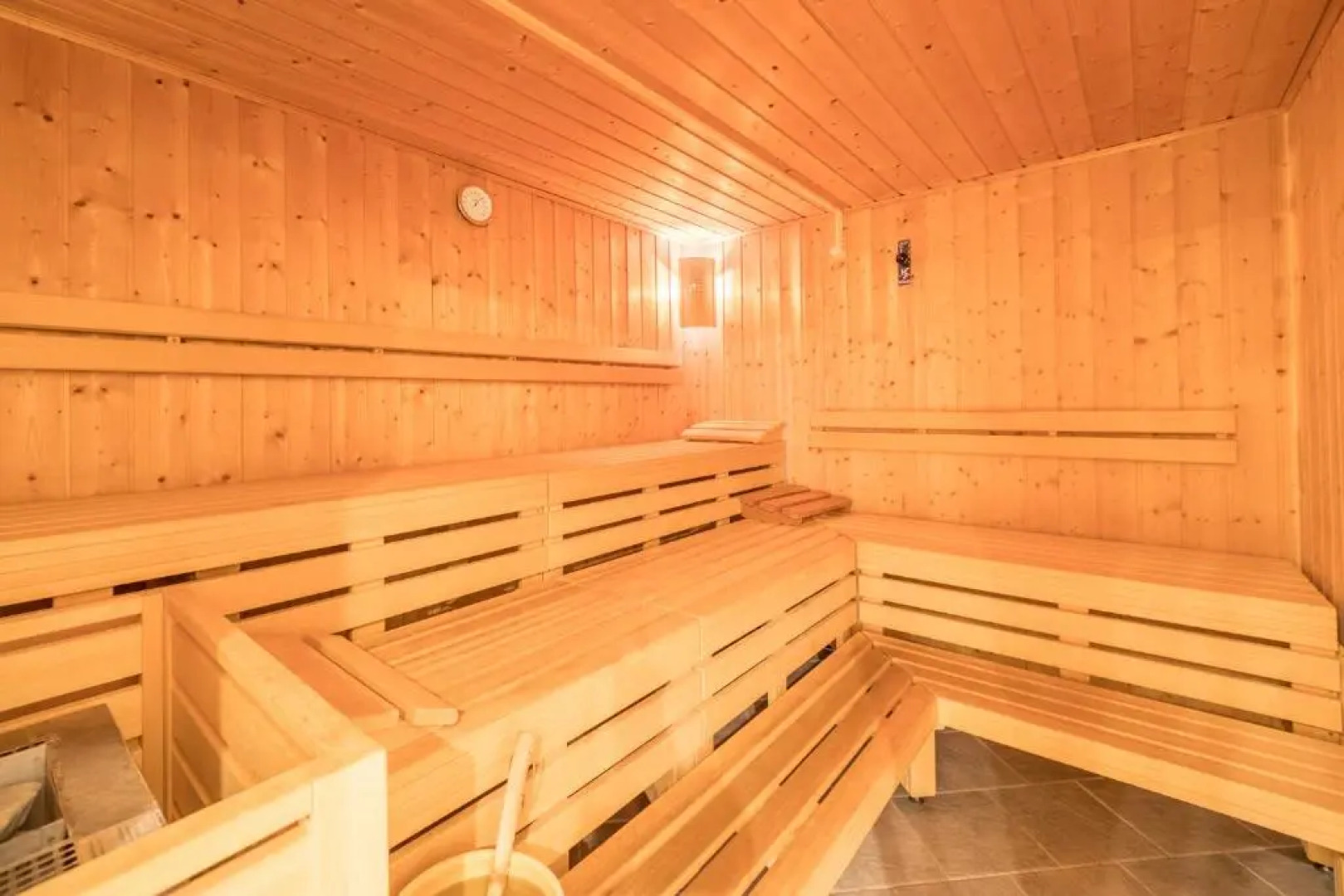 LAAX Homes - Rancho 446