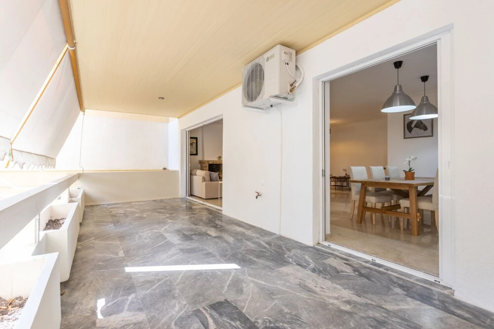 Modern ParkView 2bdr