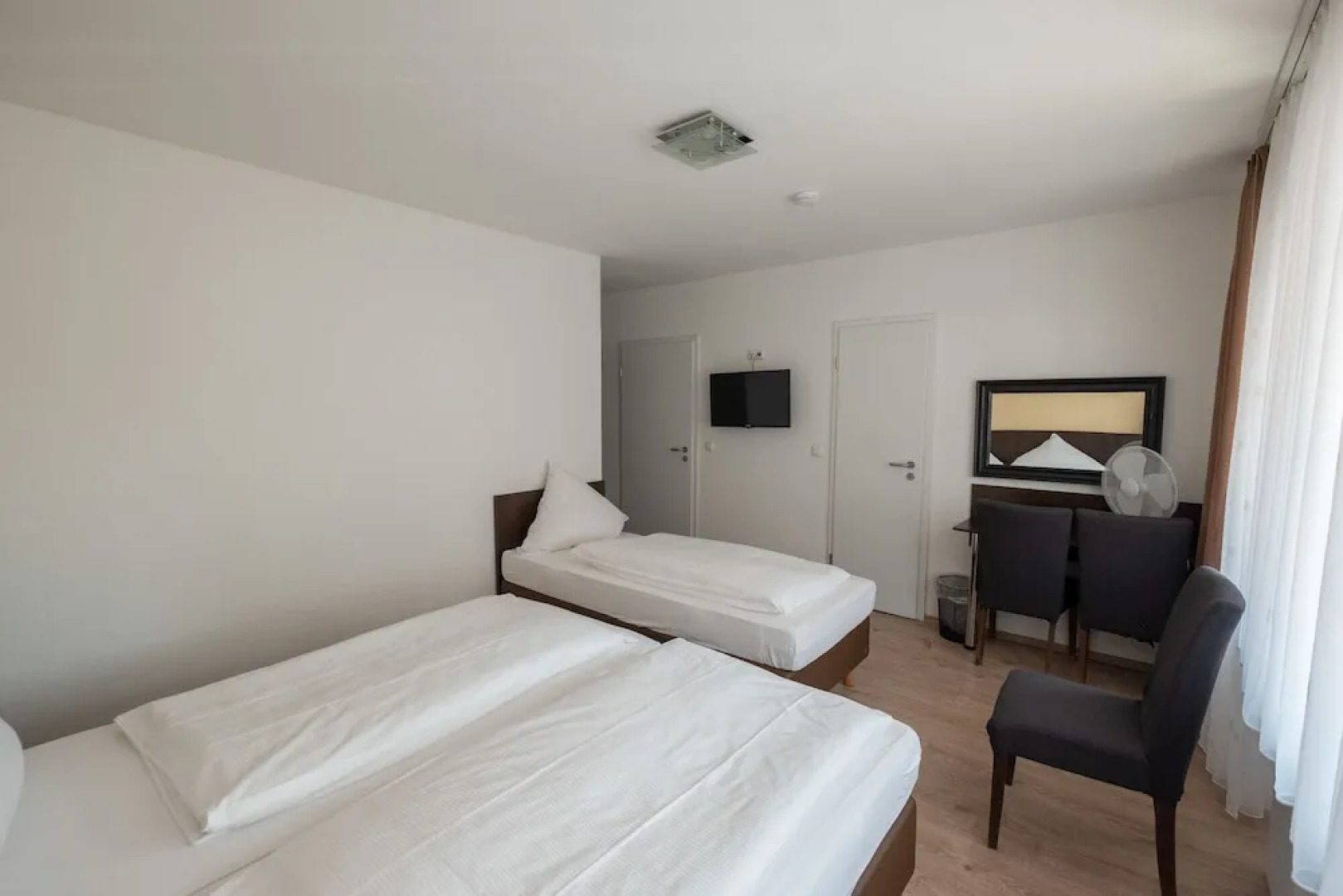 Schnitzel Haus Pension-Restaurant Stadt Rosbach