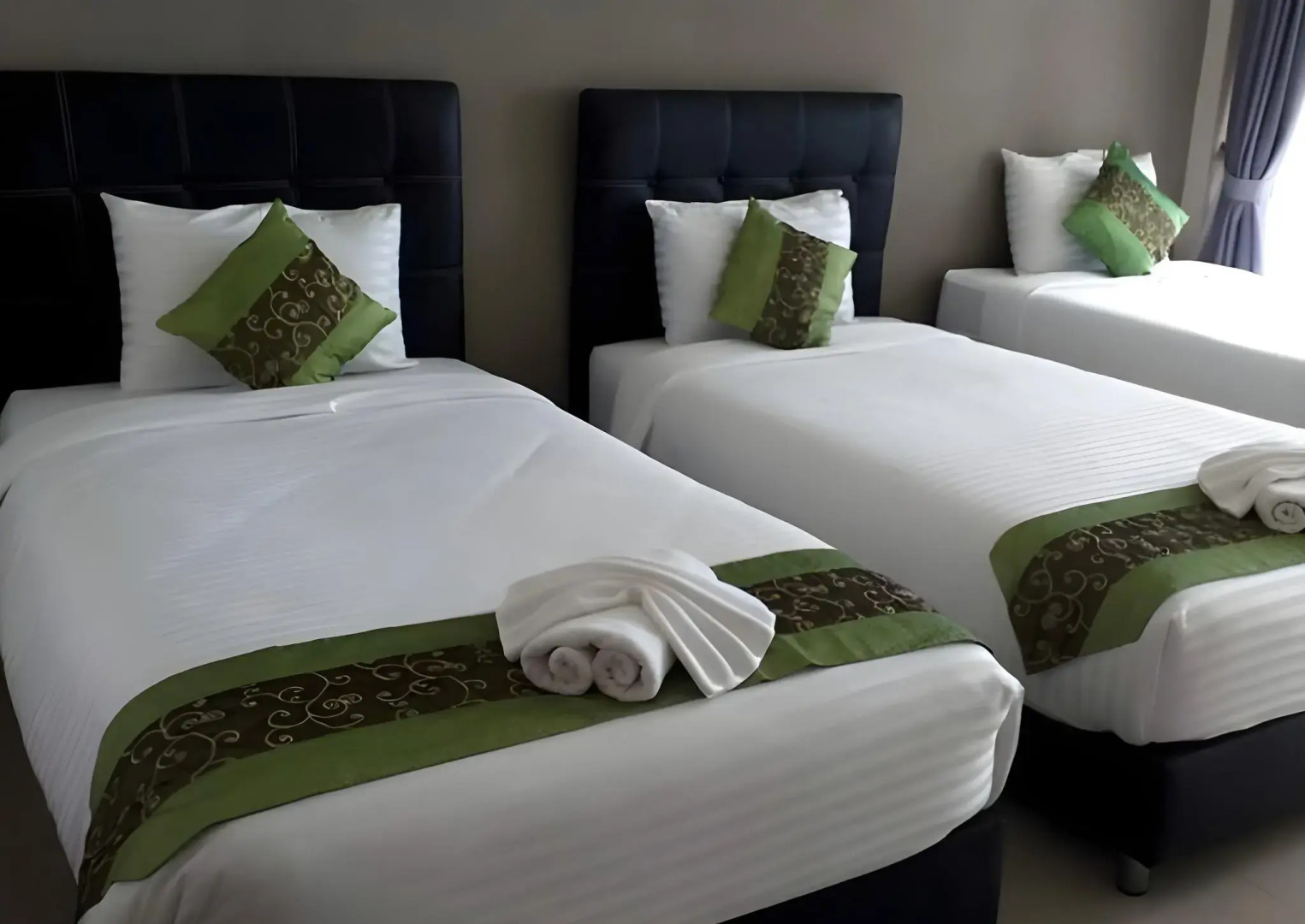 Greenseaviewresort Bangsaphan