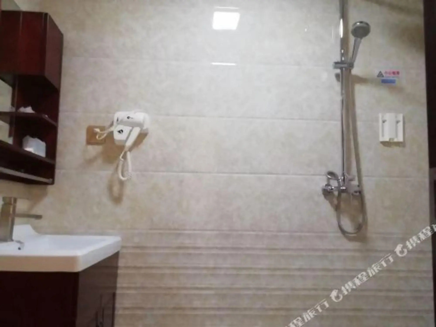 Taiyuan Water Conservancy Building Finance University North Campus Store