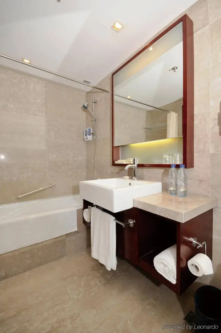 Rayfont Downtown Hotel Shanghai (Xuhui)