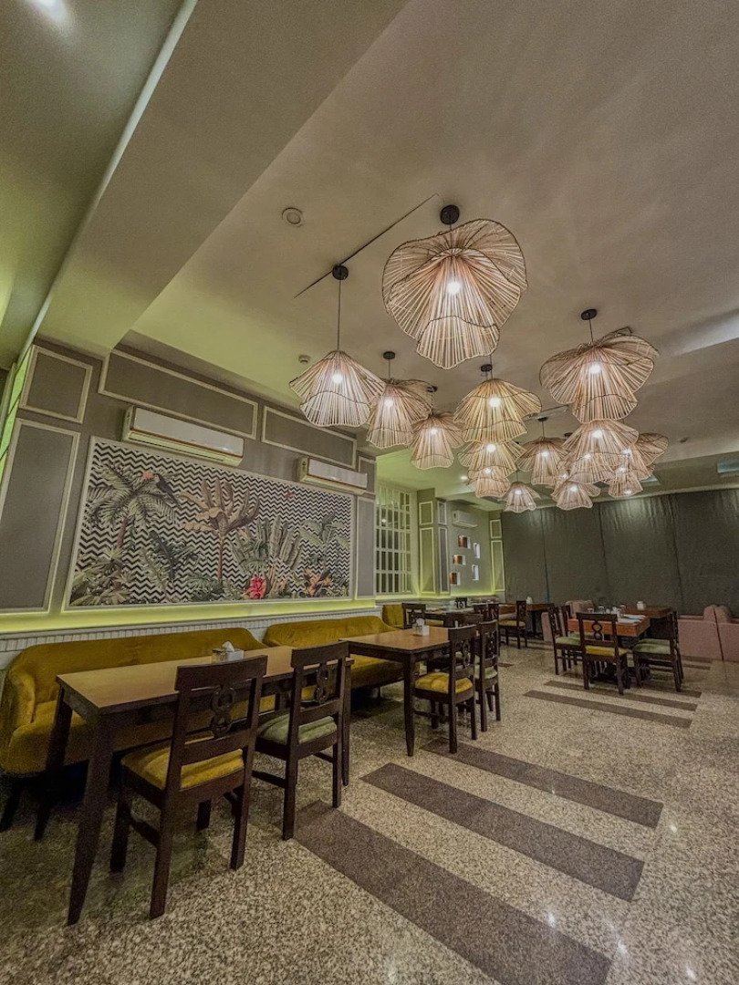 The Grand Hotel Bizzotel