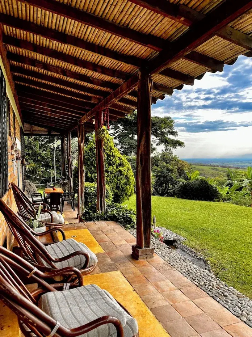 Santa Elena Ventanas Parapente House