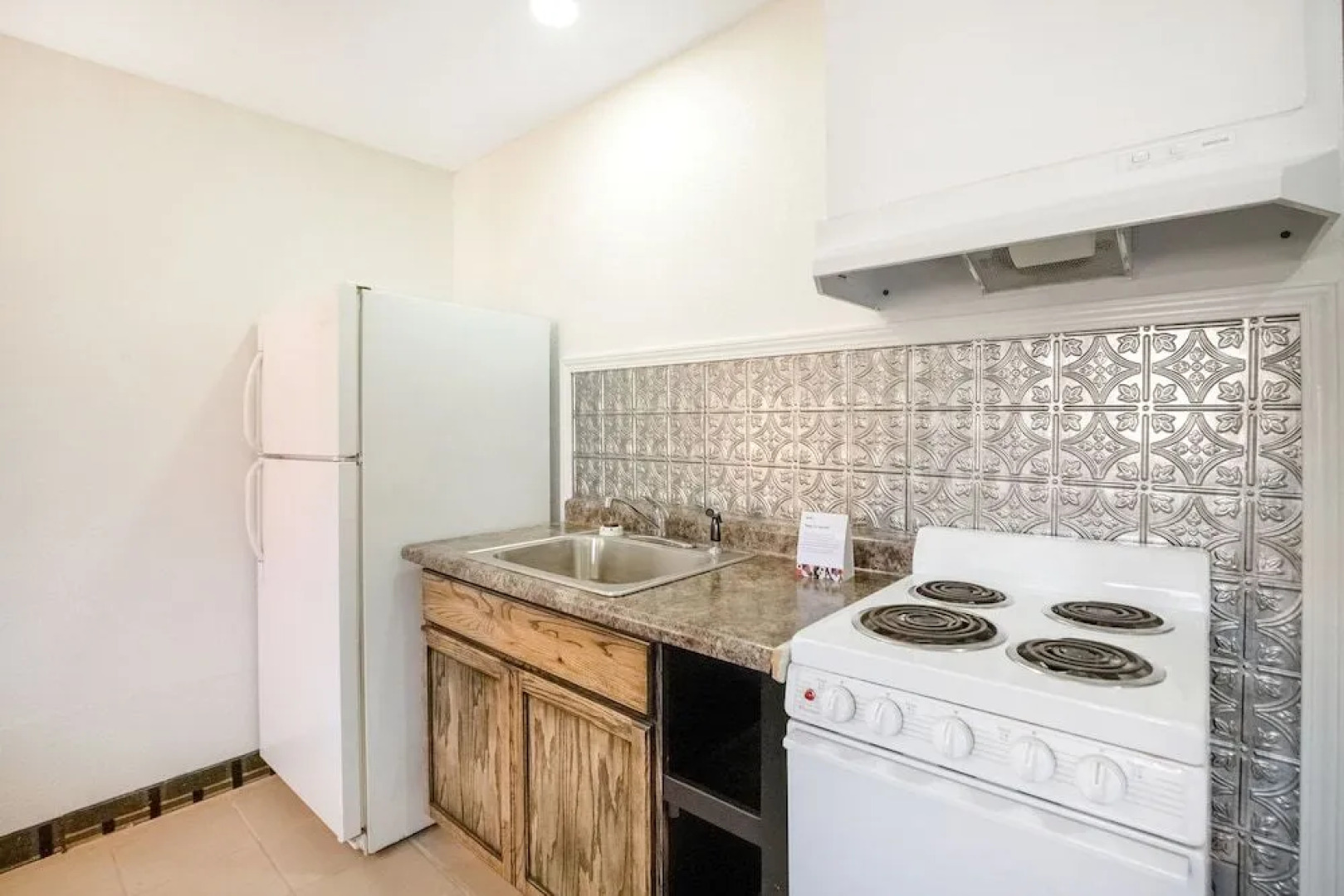 Hotel Eastin Riverwalk