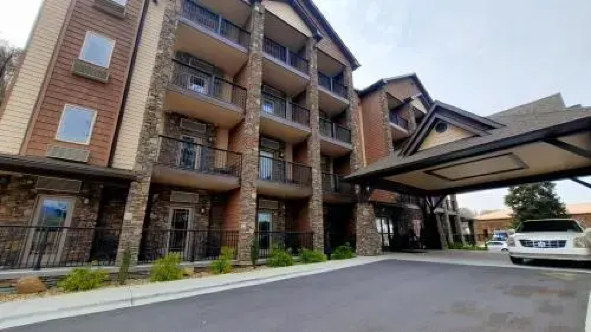 Stonebrook Lodge Bryson City