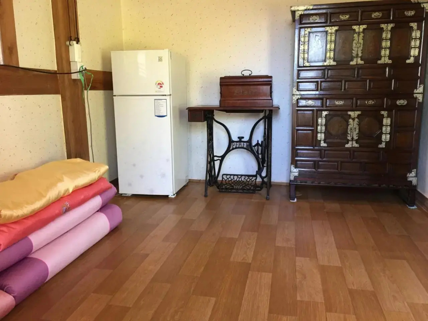 Korean Traditional House - Chungnokdang