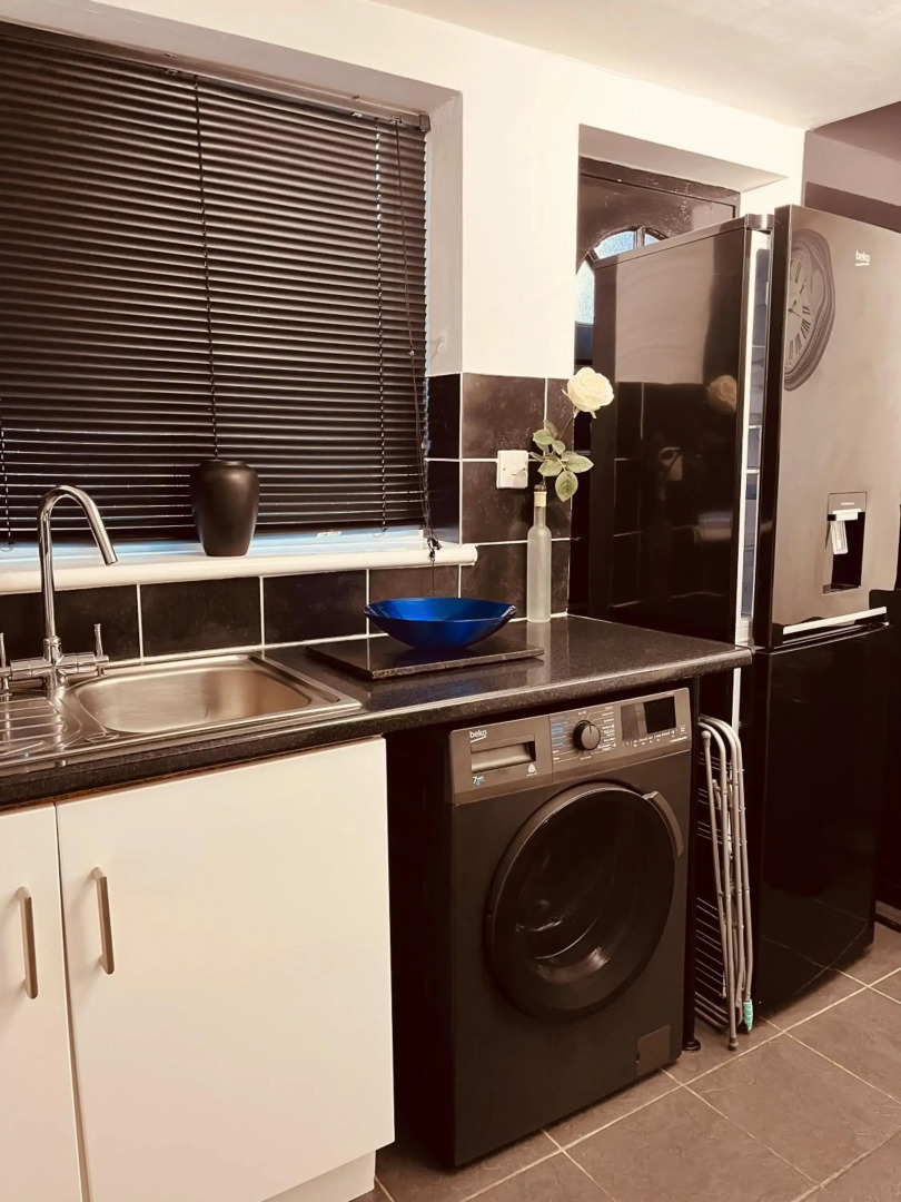 Cosy and Peaceful Maisonette with Terrace, Kidderminster