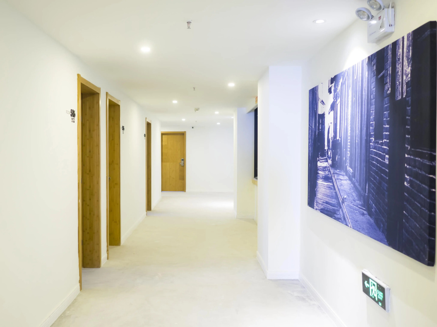 Chongqing Travelling With Hotel