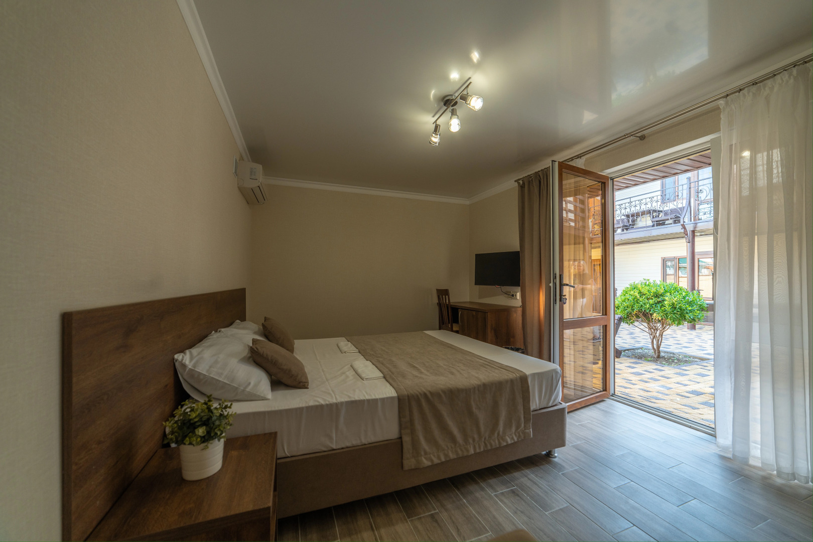 Gostevoj Dom "DIANA"