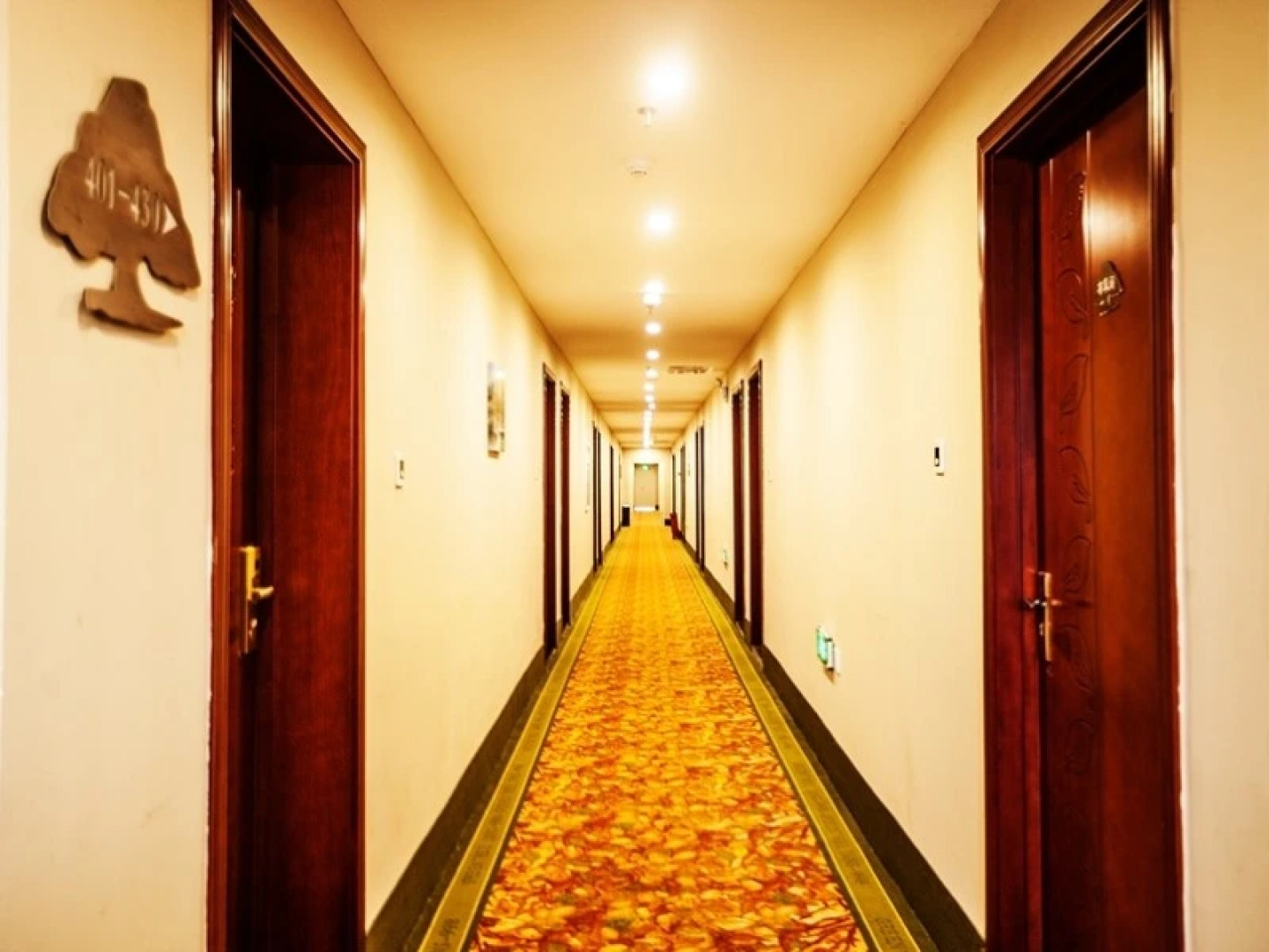 GreenTree Inn Xinjiang Uygur Autonomous Region Korla Bazhou Bus Terminal Beishan Road Express Hotel