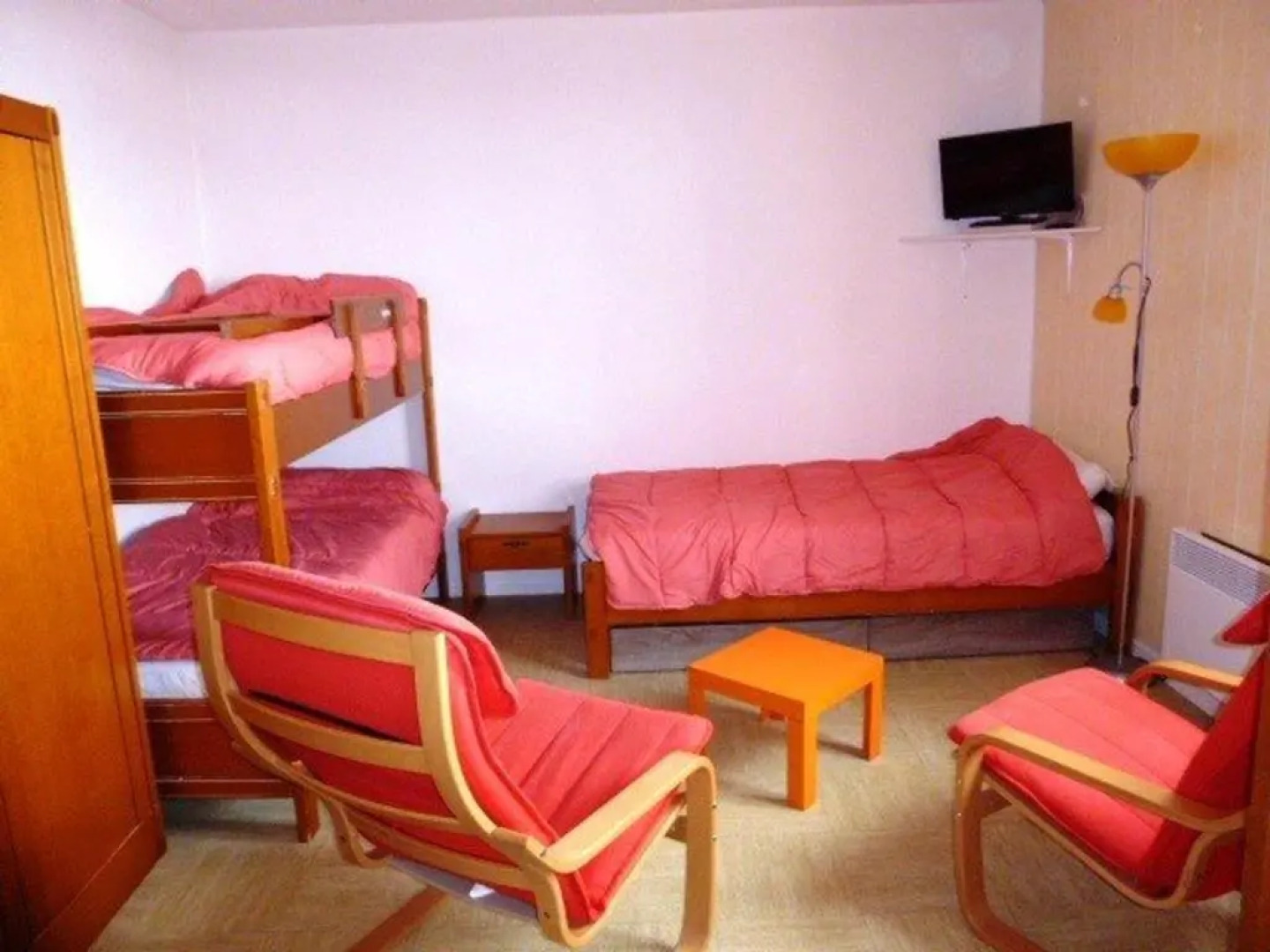 Appartement Arette, 1 pièce, 4 personnes - FR-1-602-6