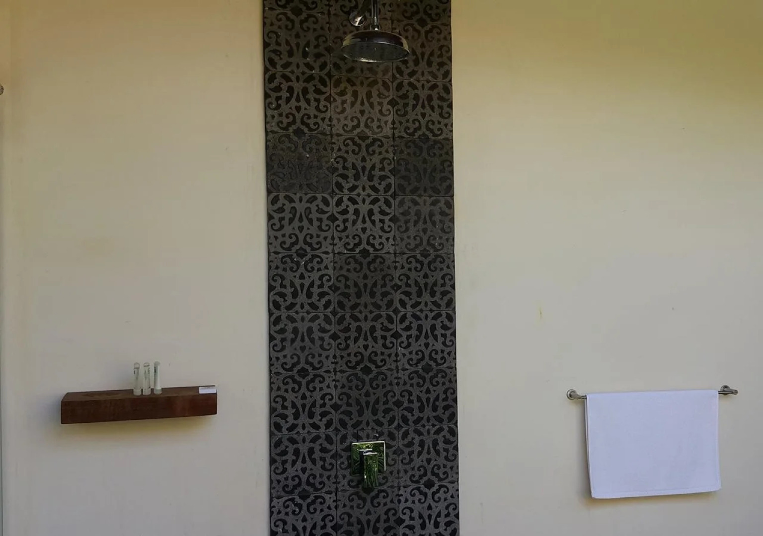 Samanea Beach Resort & Spa