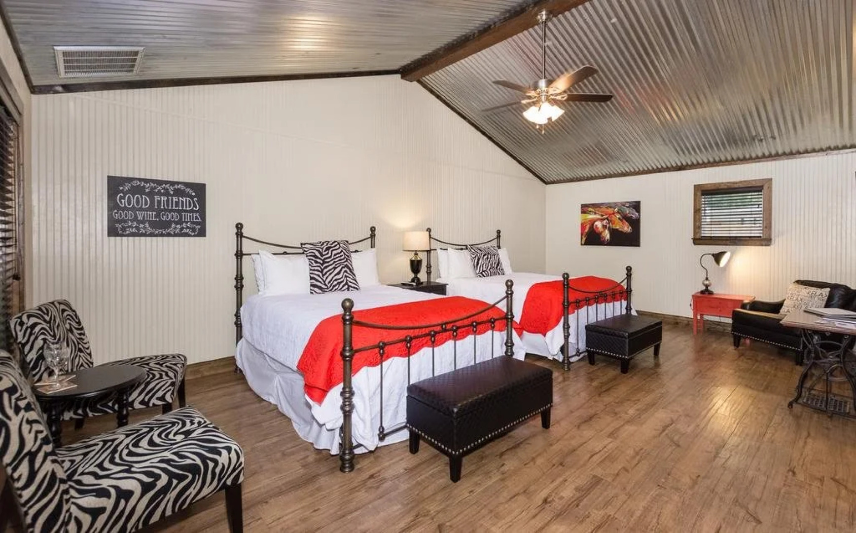 Vineyard Trail Cottages - Adults Only