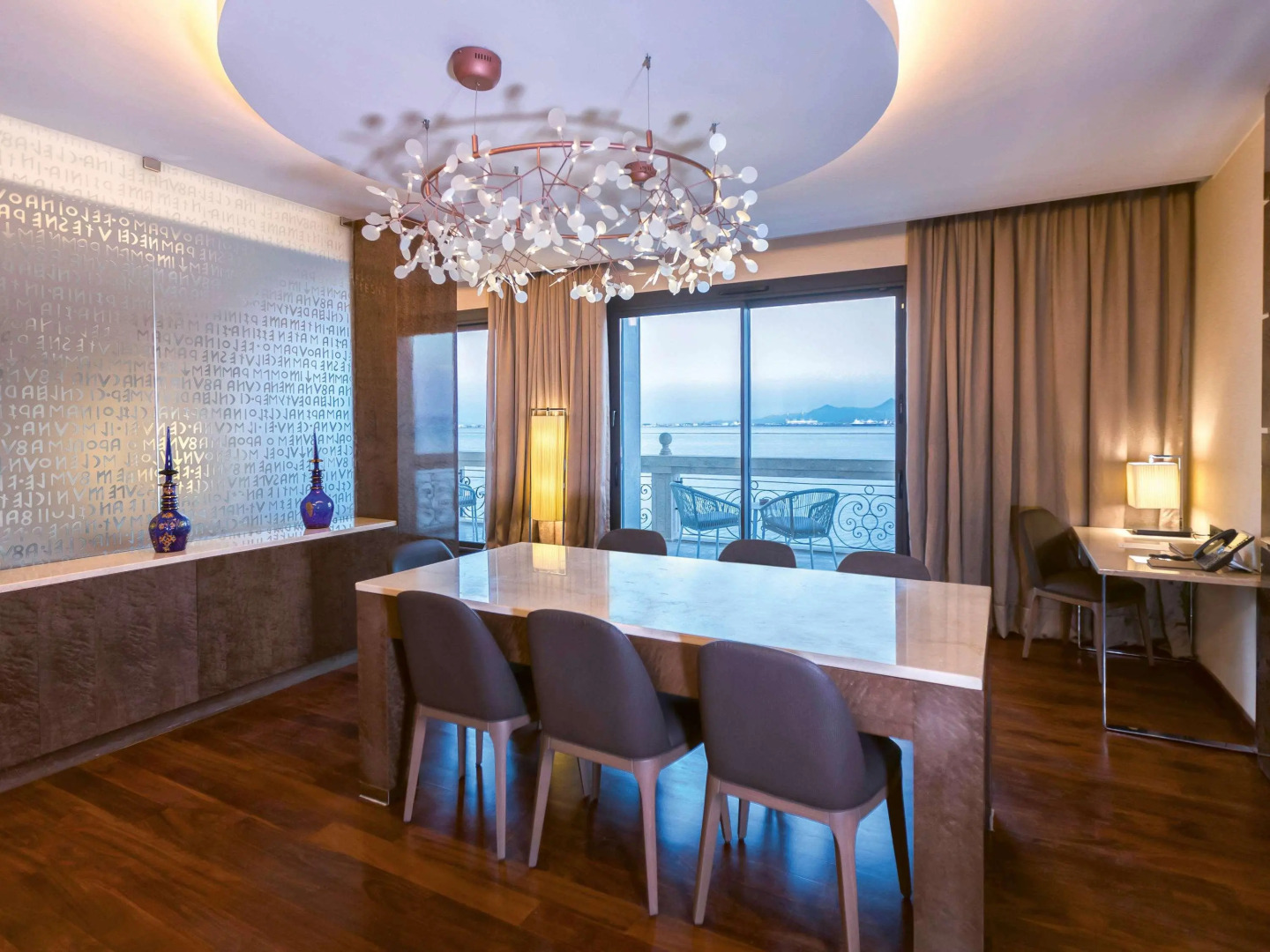 Mövenpick Hotel du Lac Tunis