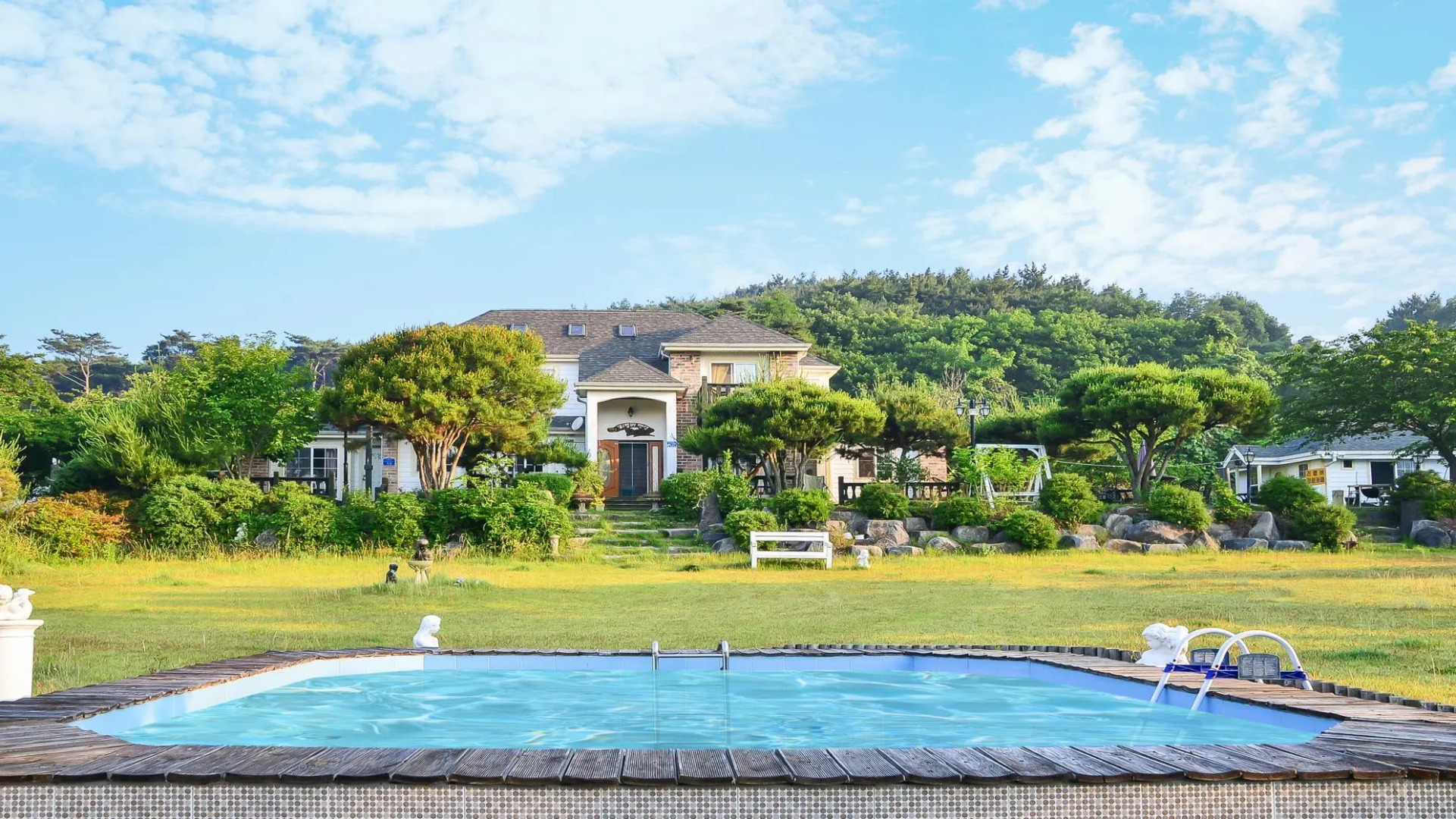 Taean Remember Pension