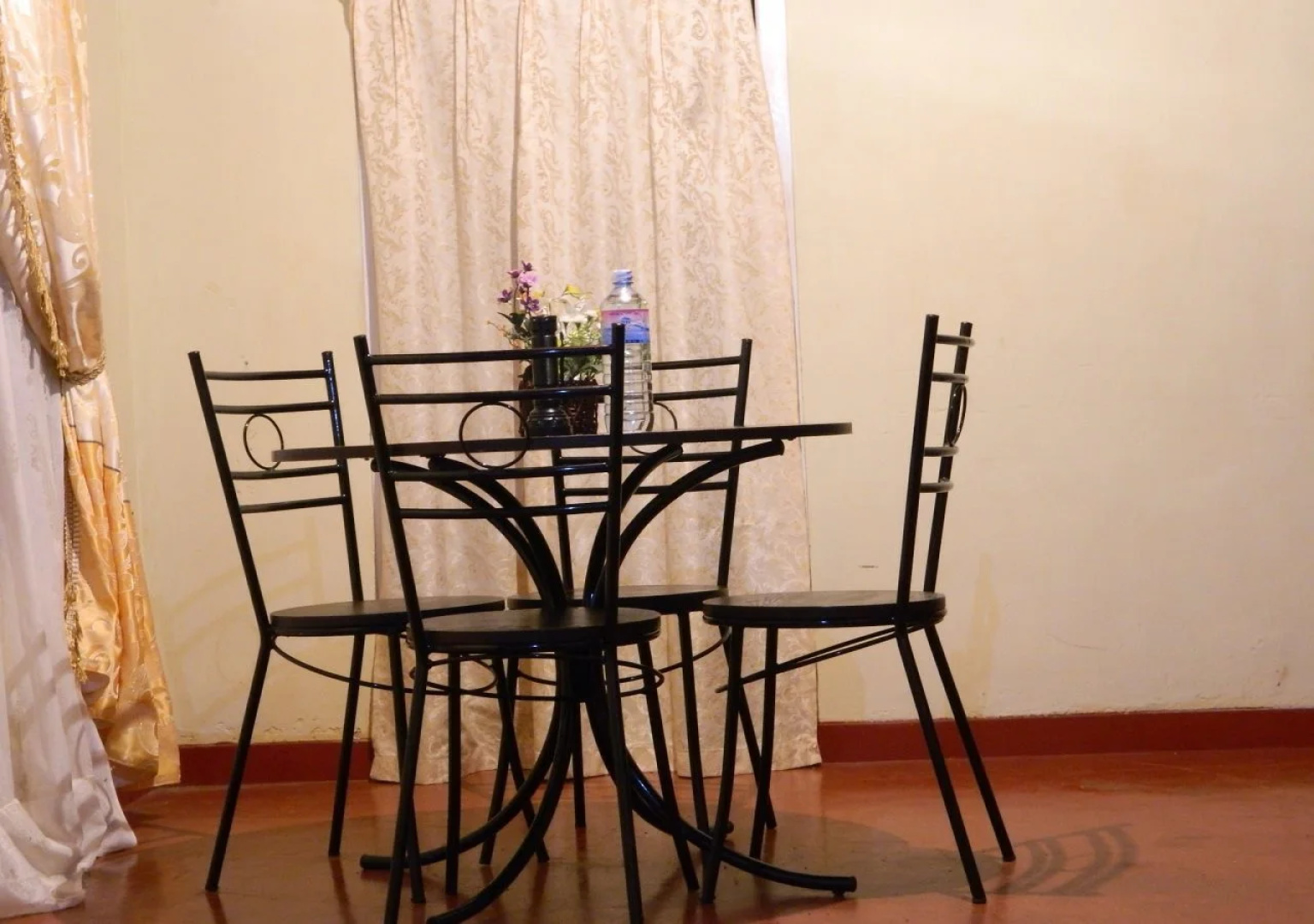 Sinharaja Hostel