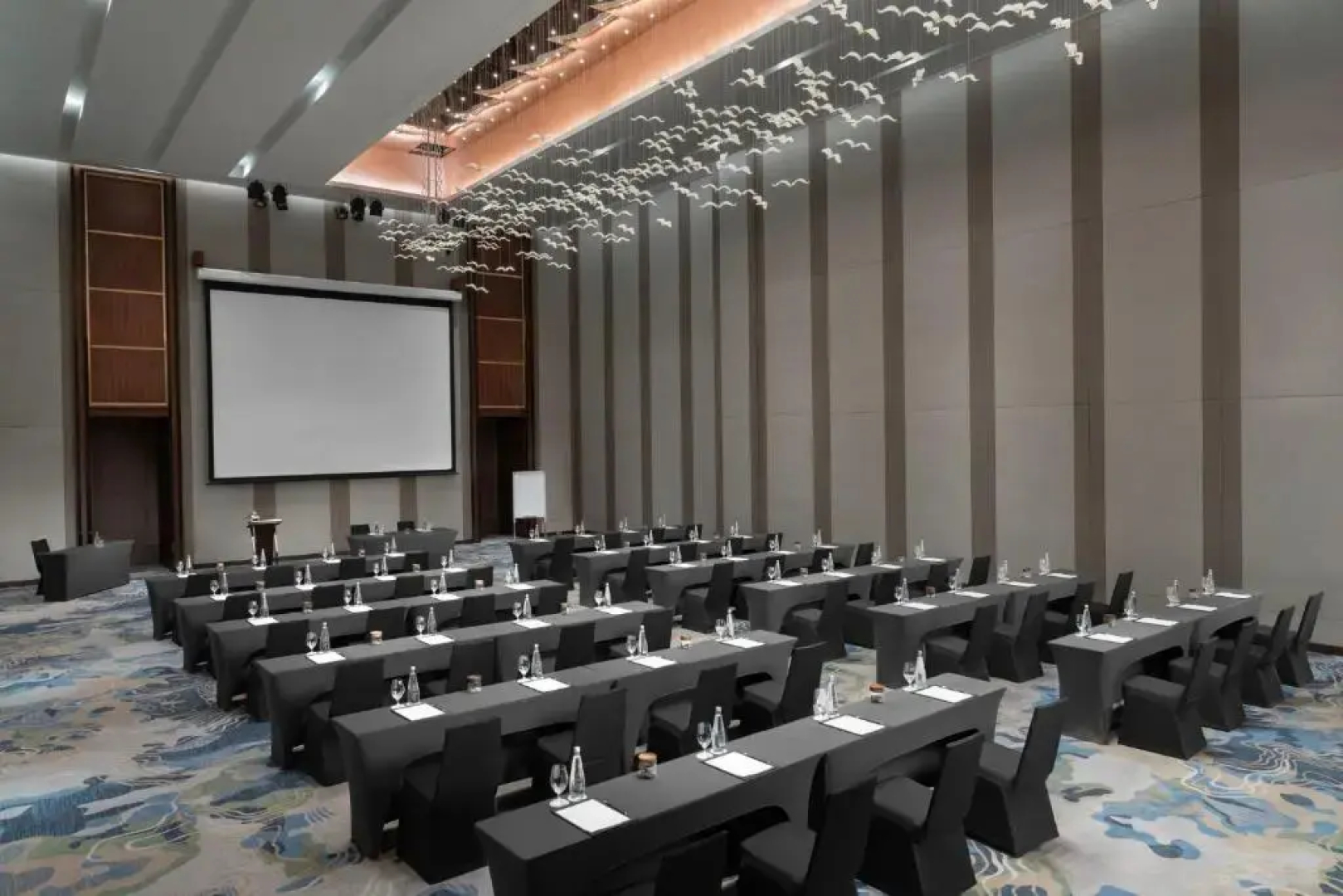 Crowne Plaza Vinh Yen City Centre