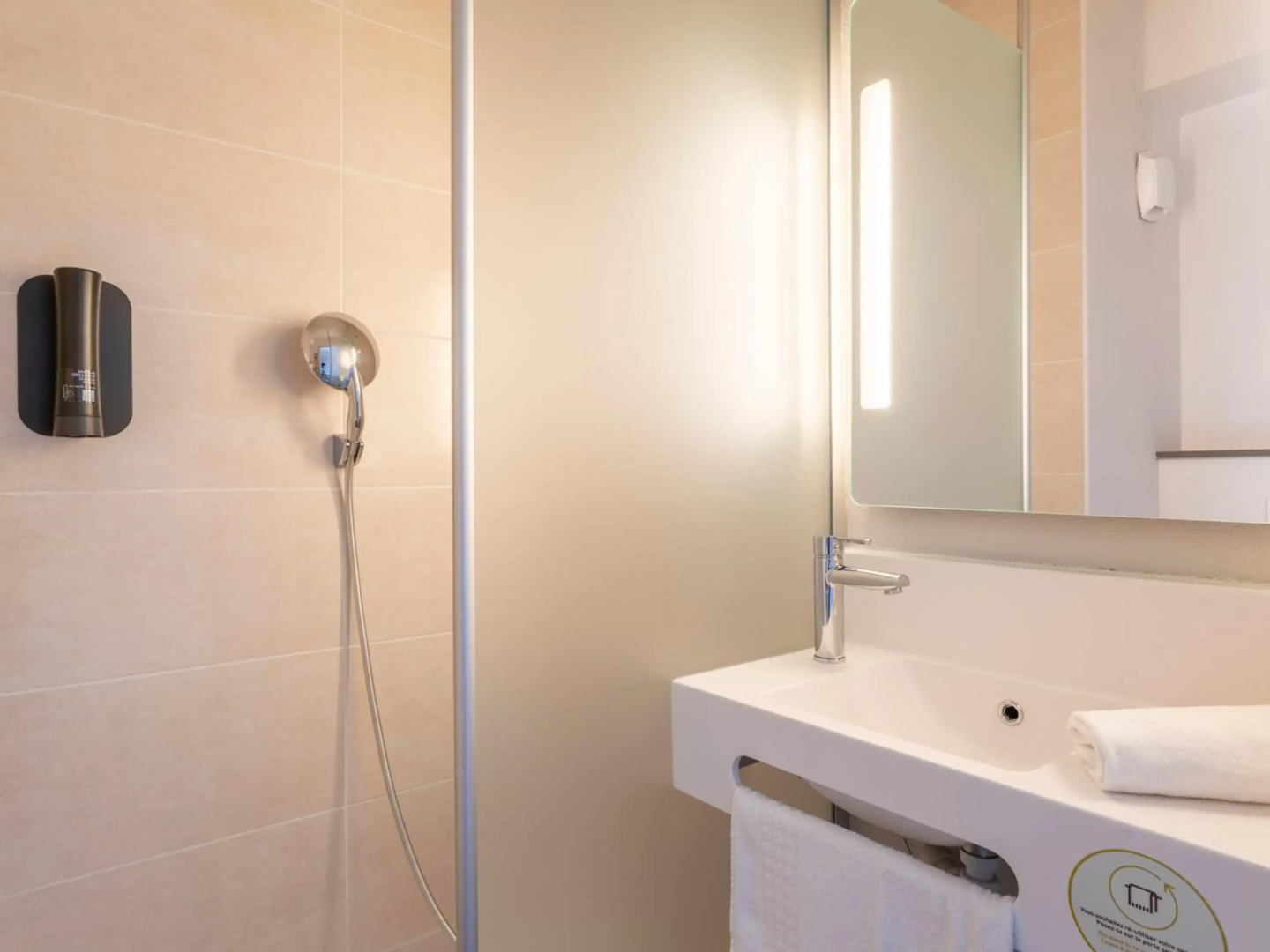 B&B HOTEL Aix en Provence Venelles
