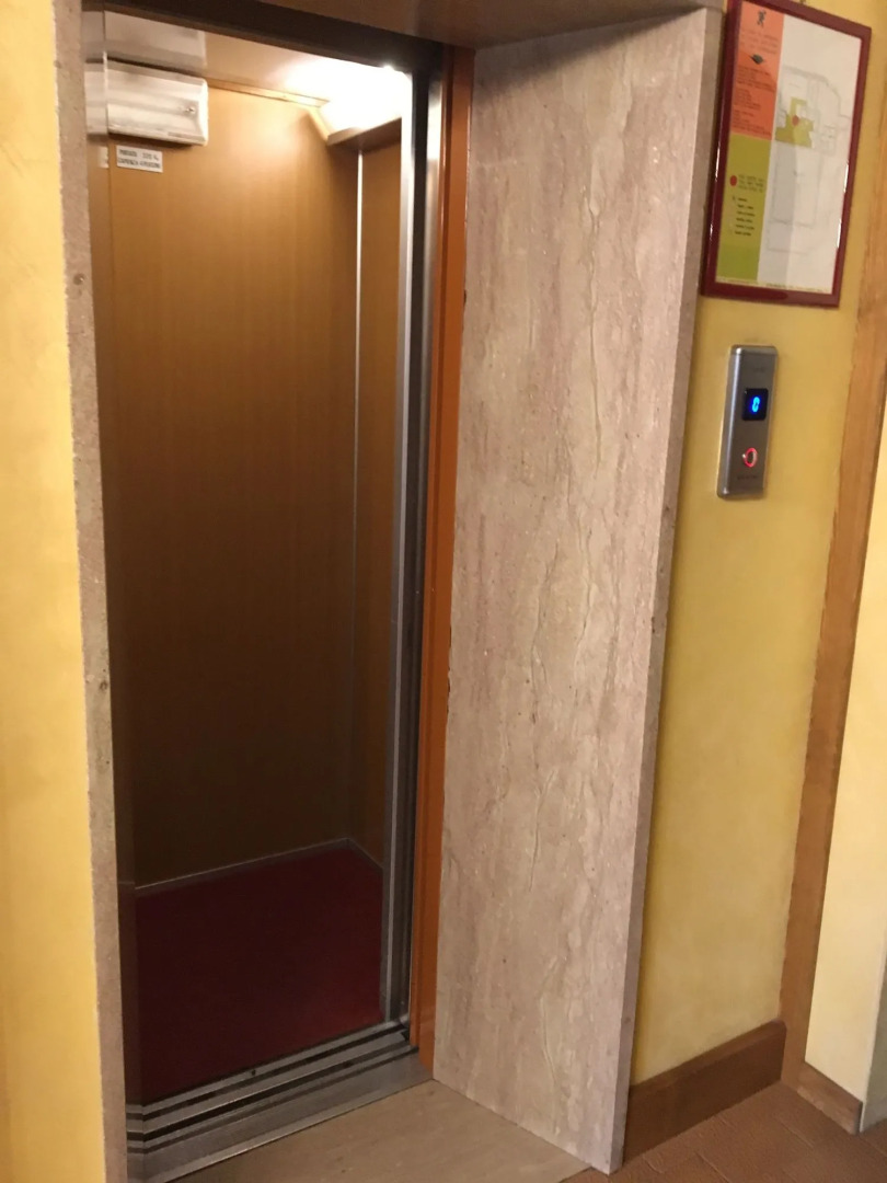 Hotel Meublé Villa Neve