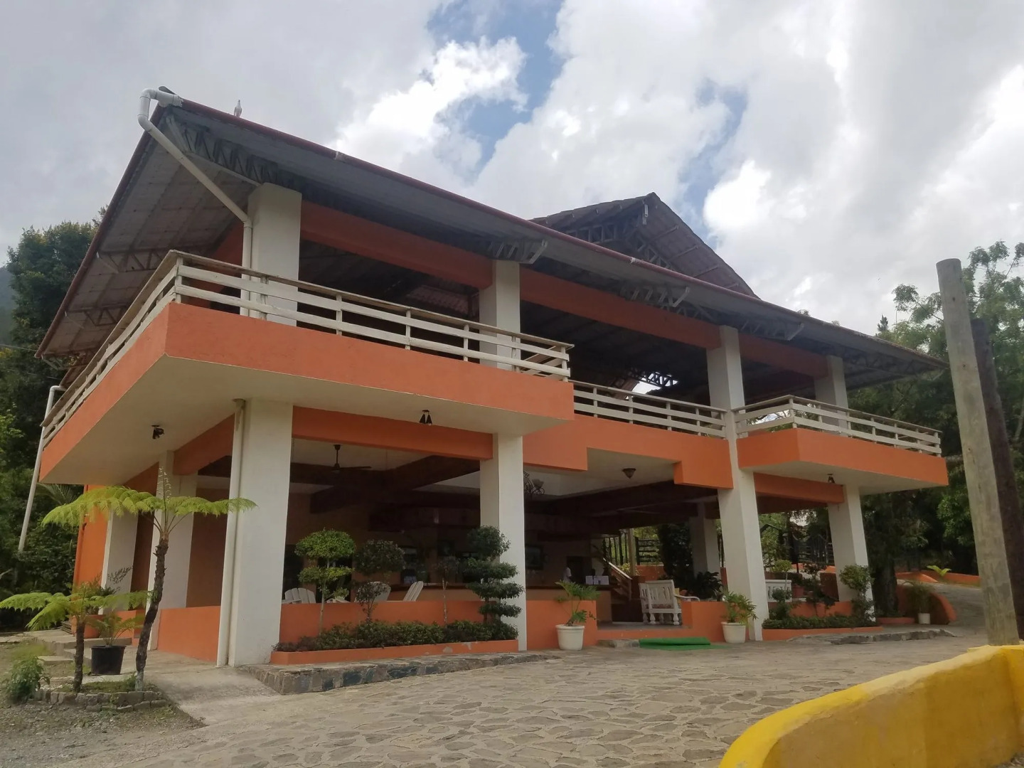 Jarabacoa River Club