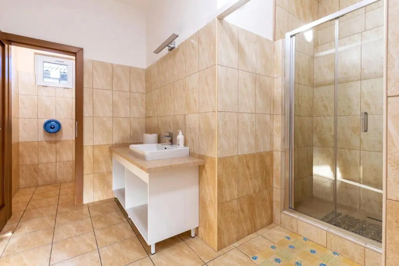 Napfény Pihenő és Rendezvényház