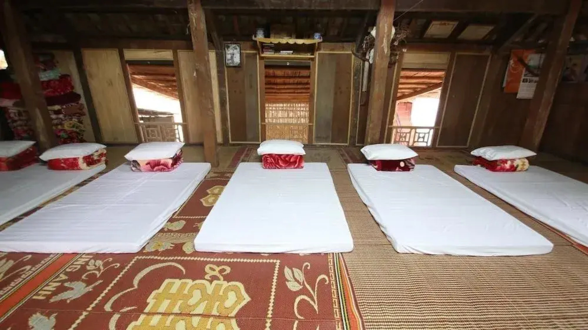 Ume Mai Chau Eco Homestay