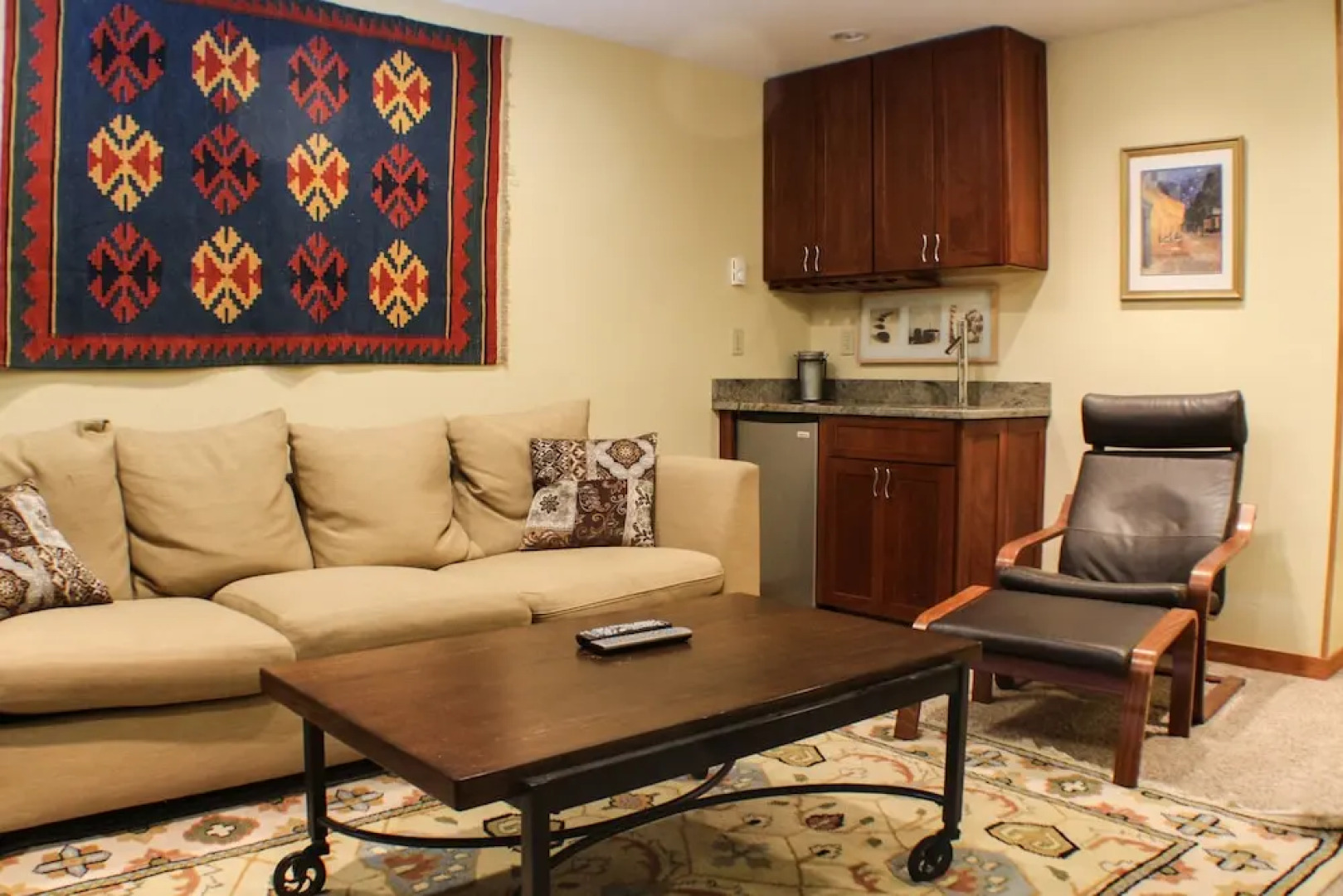 Axtel Condominiums by CB Lodging