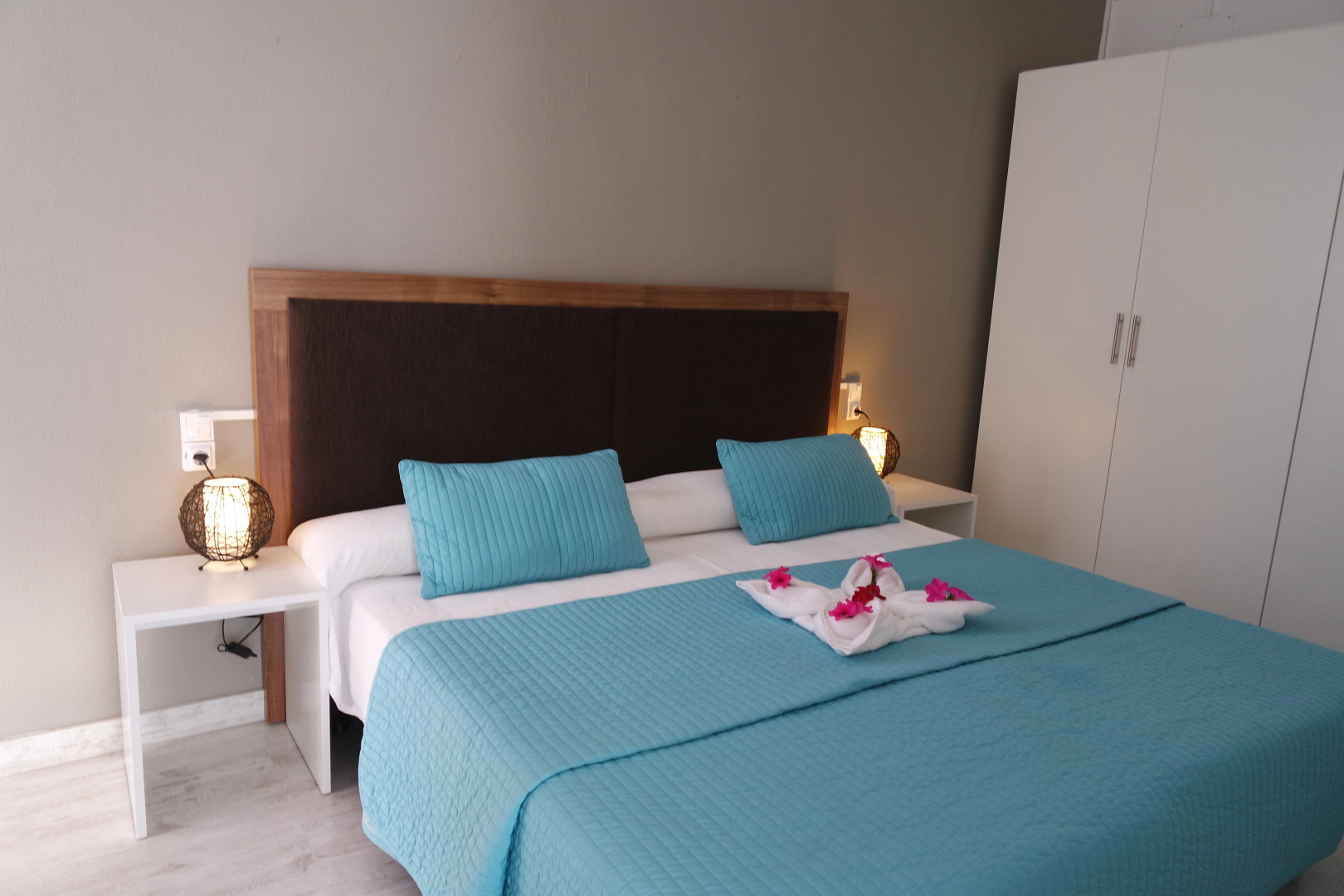 Hotel Es Nautico Suites