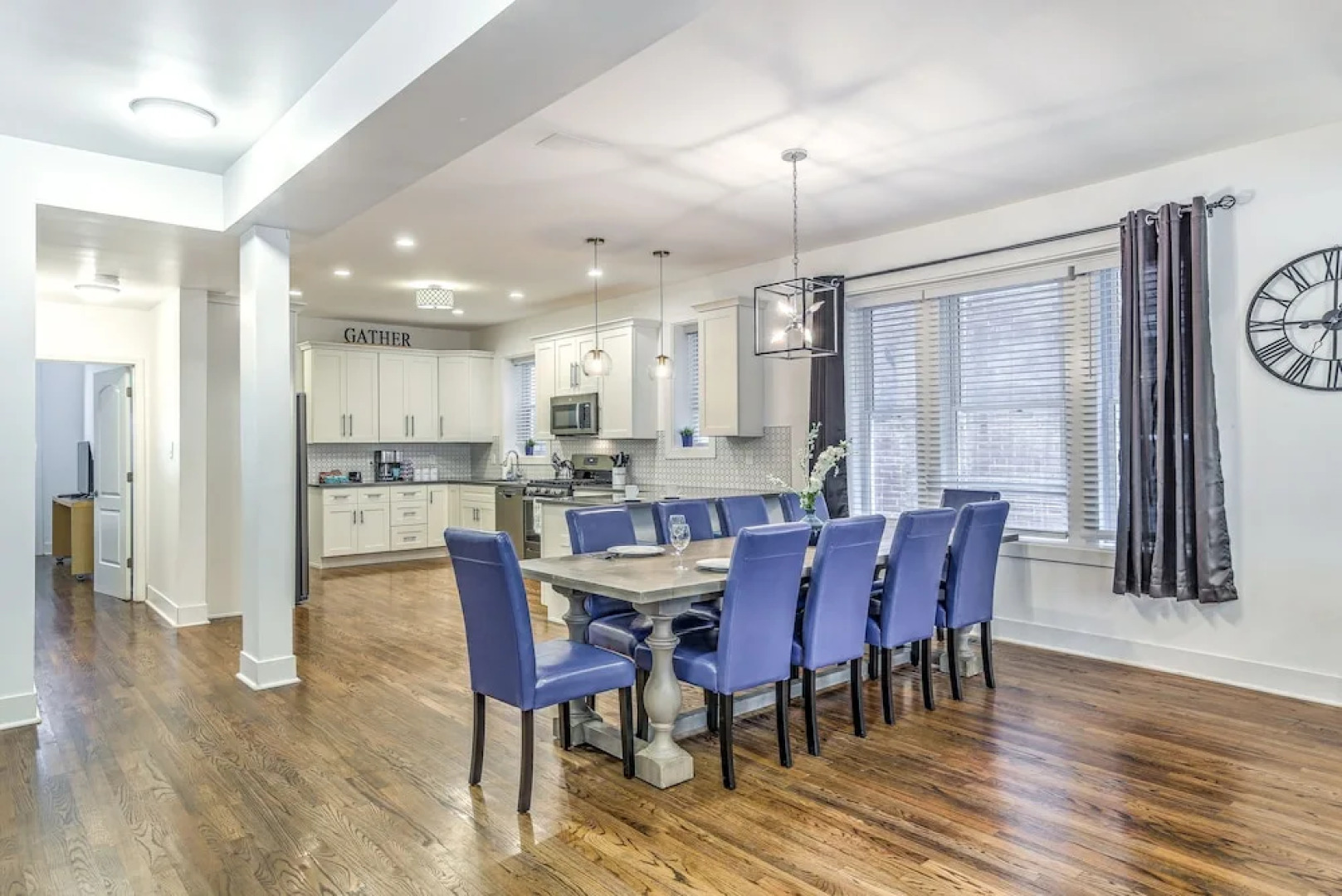 Expansive Downtown Home | JZ Vacation Rentals