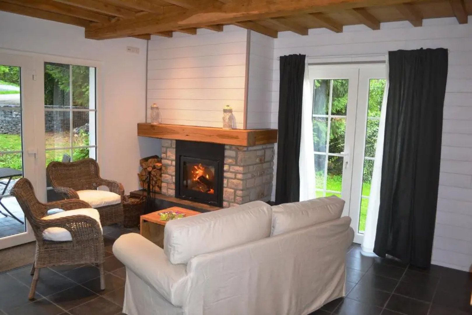 Sous le Saule Holiday Home