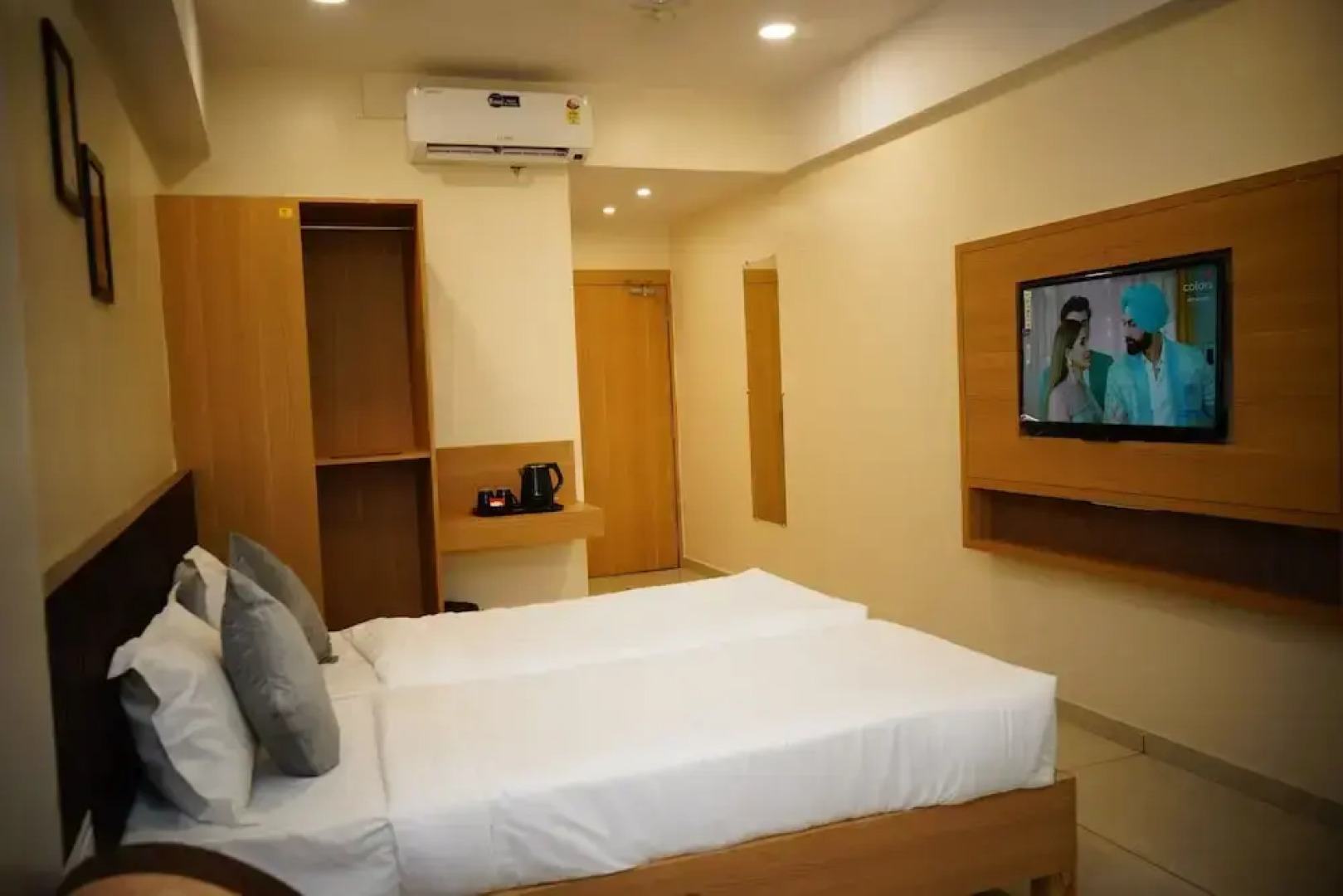 Signum Cityscape landmark Dahej