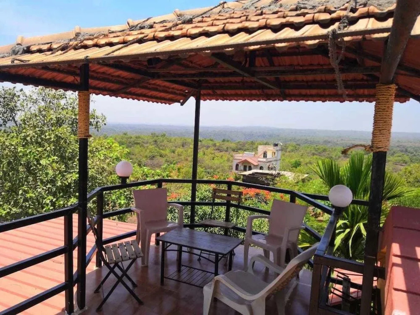 Ekdant Holiday Home Ganpatipule