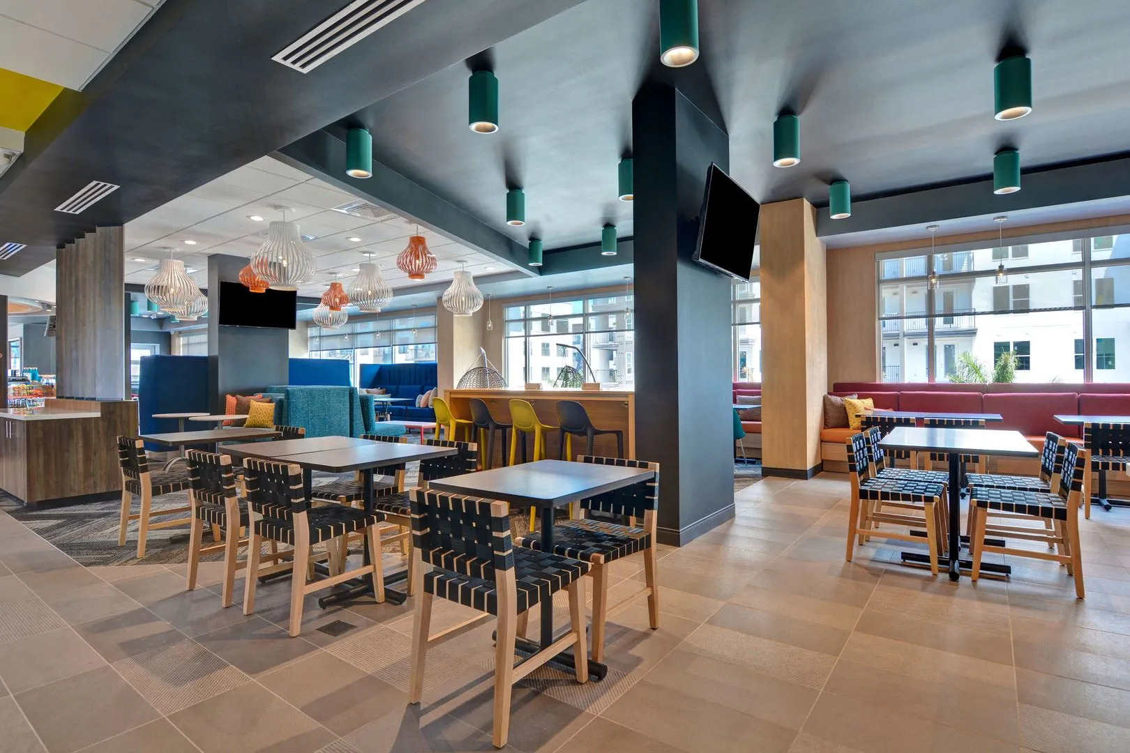 Tru By Hilton St. Petersburg Downtown Central Ave, FL