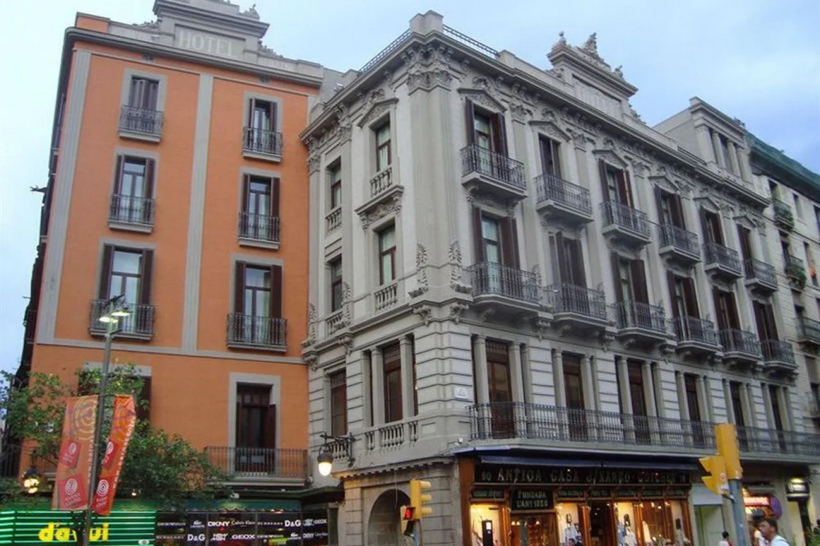 Отель Ramblas Internacional