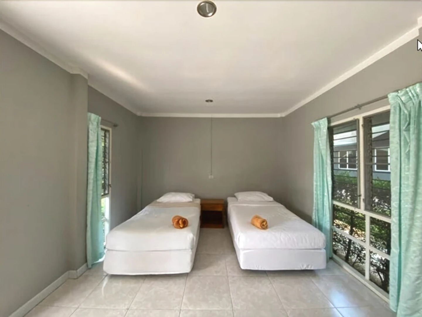 OYO 647 Sudjai Resort