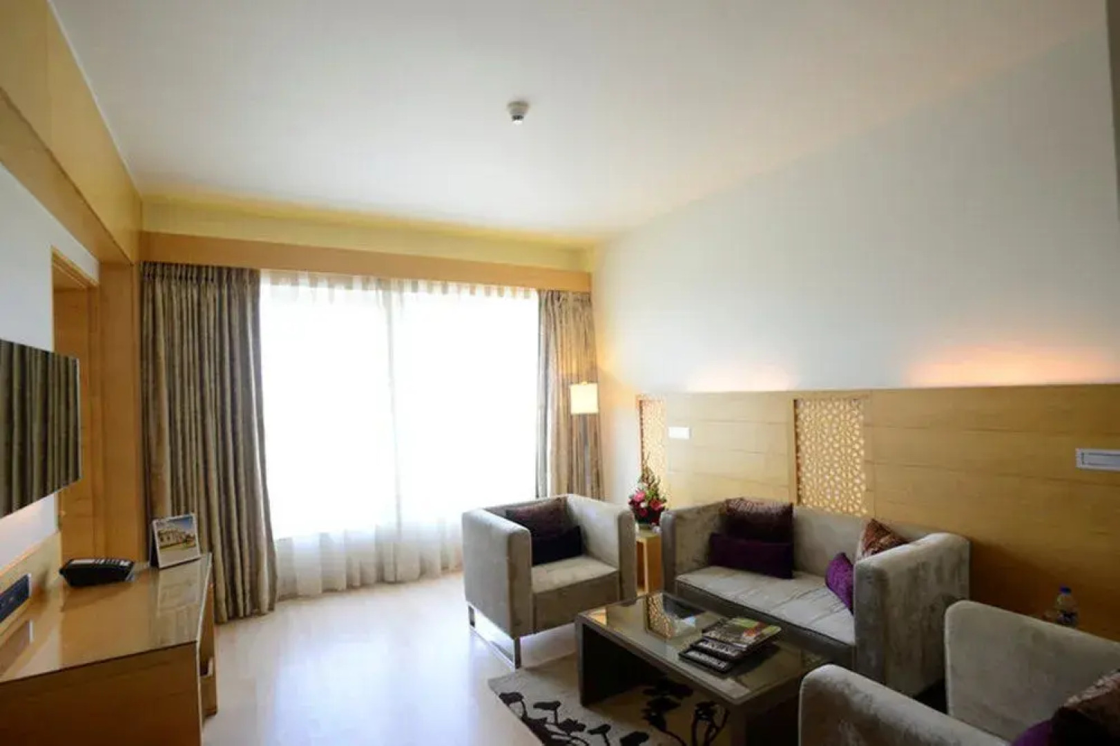 The Gateway Hotel GE Road